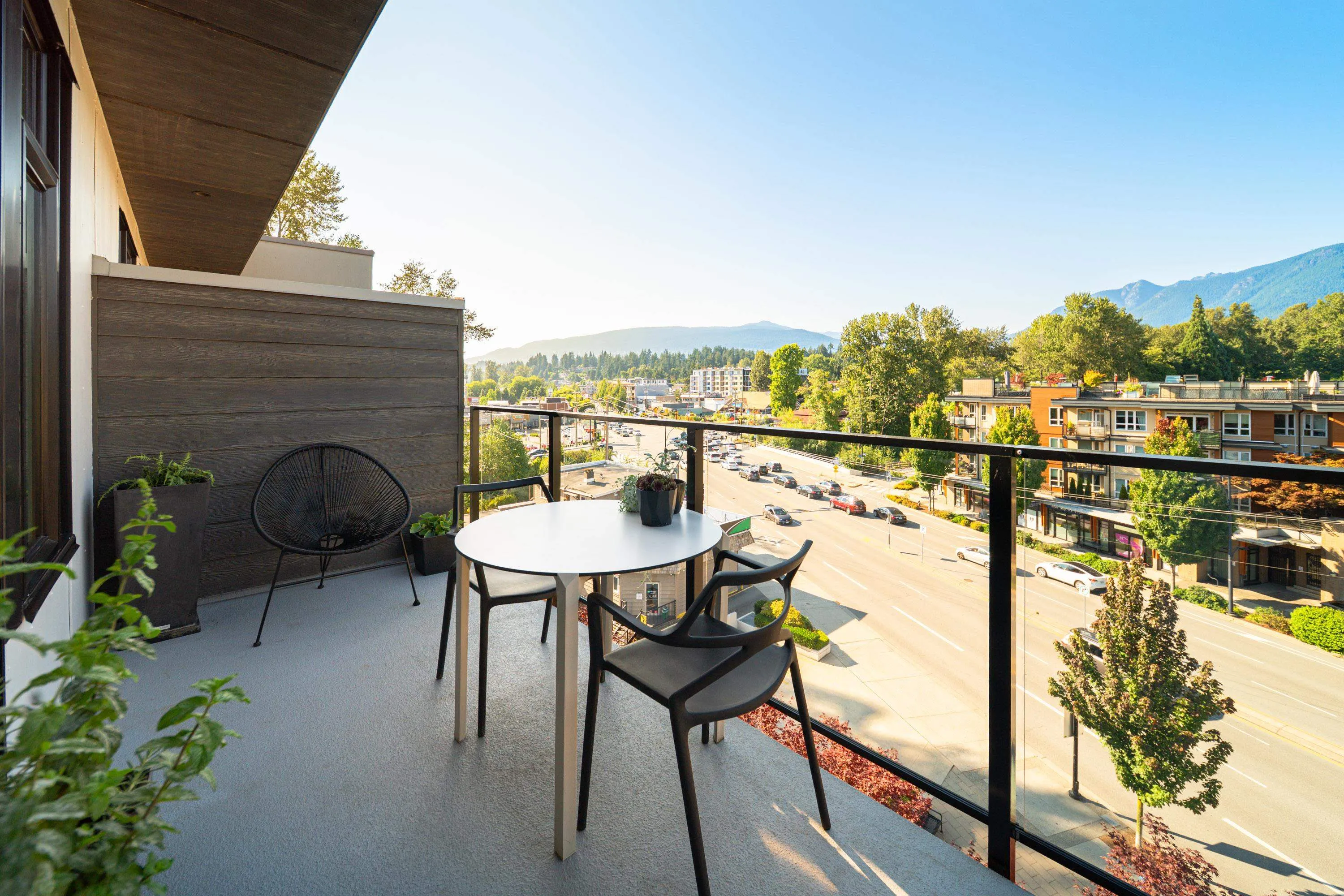 725 Marine Drive #517