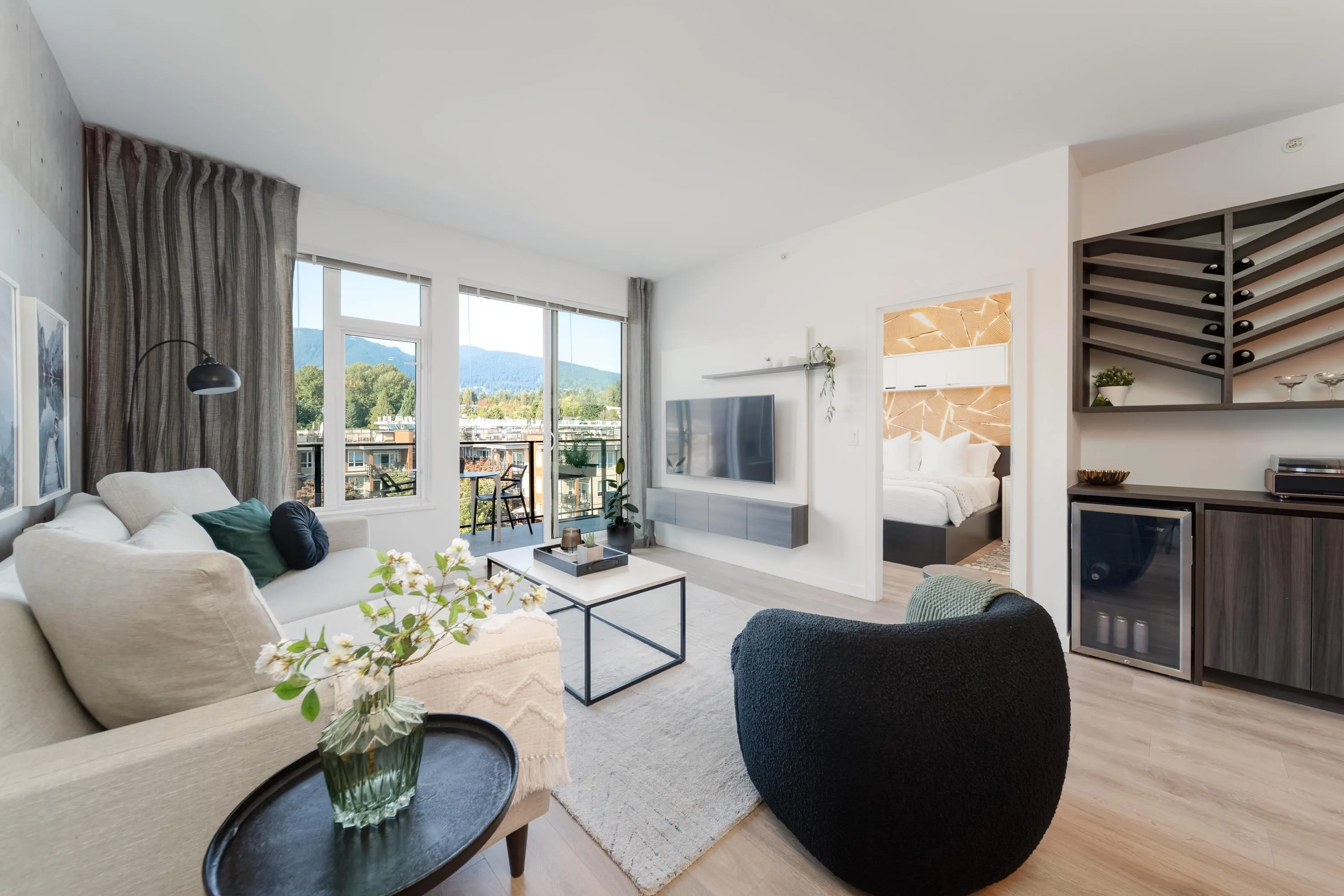 725 Marine Drive #517