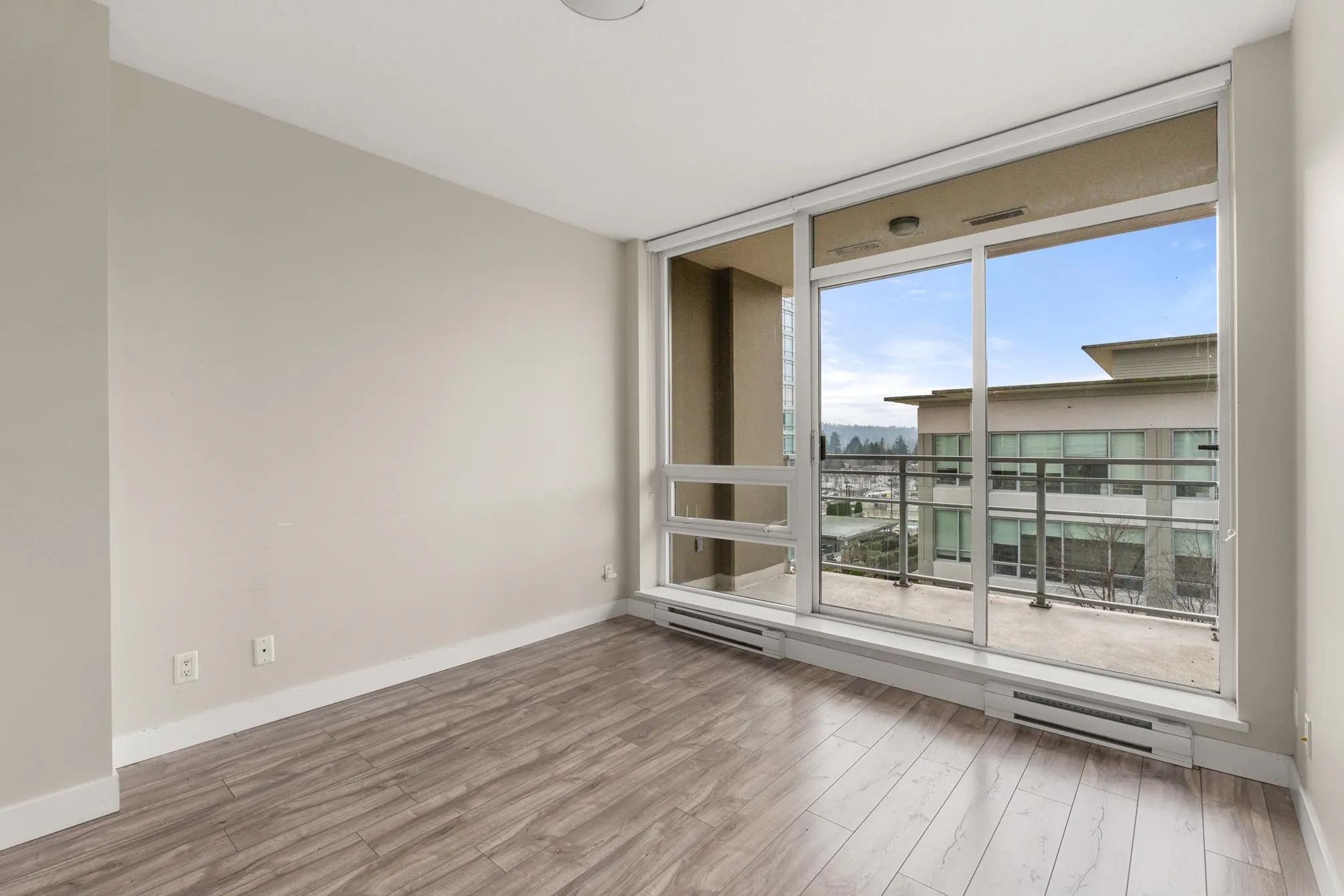 2968 Glen Drive #802