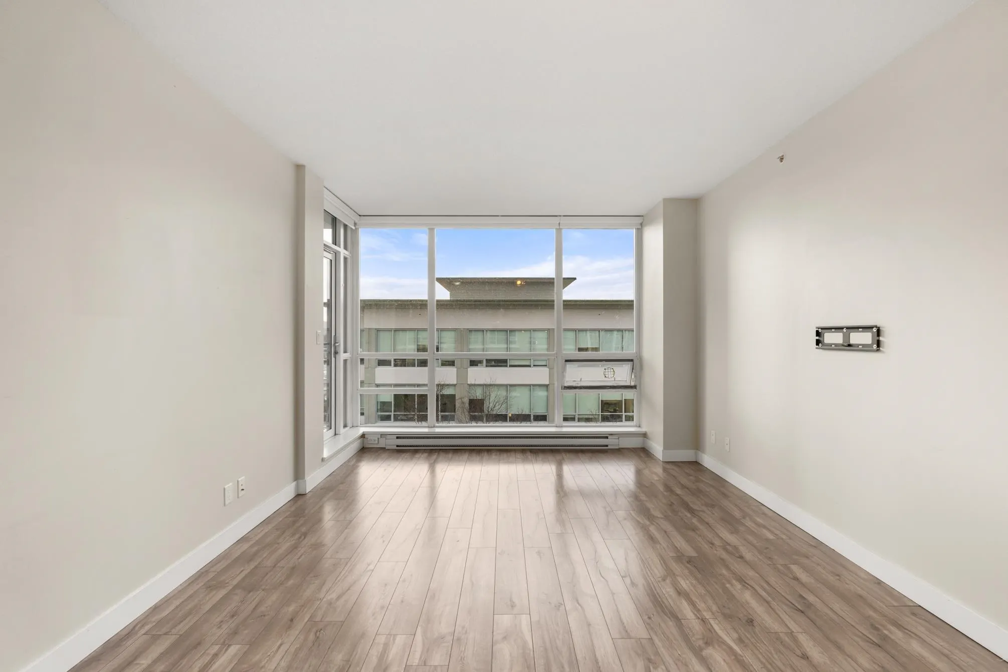 2968 Glen Drive #802