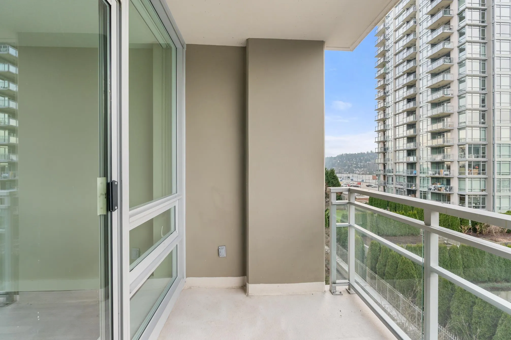 2968 Glen Drive #802