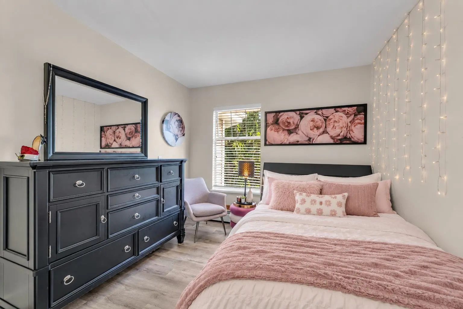 1140 Falcon Drive #10