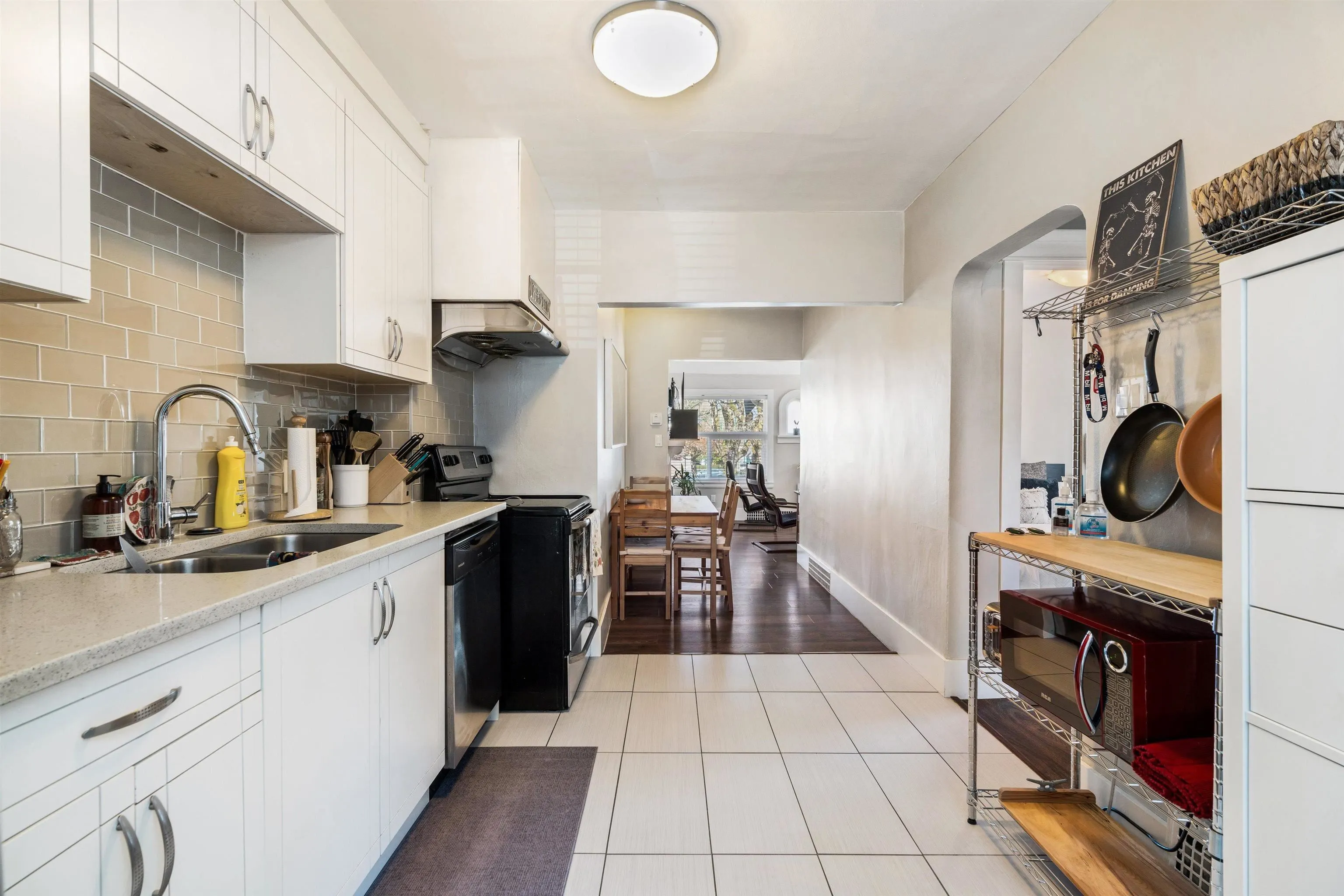 28xx W 6th Avenue