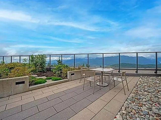 8850 University Crescent #401