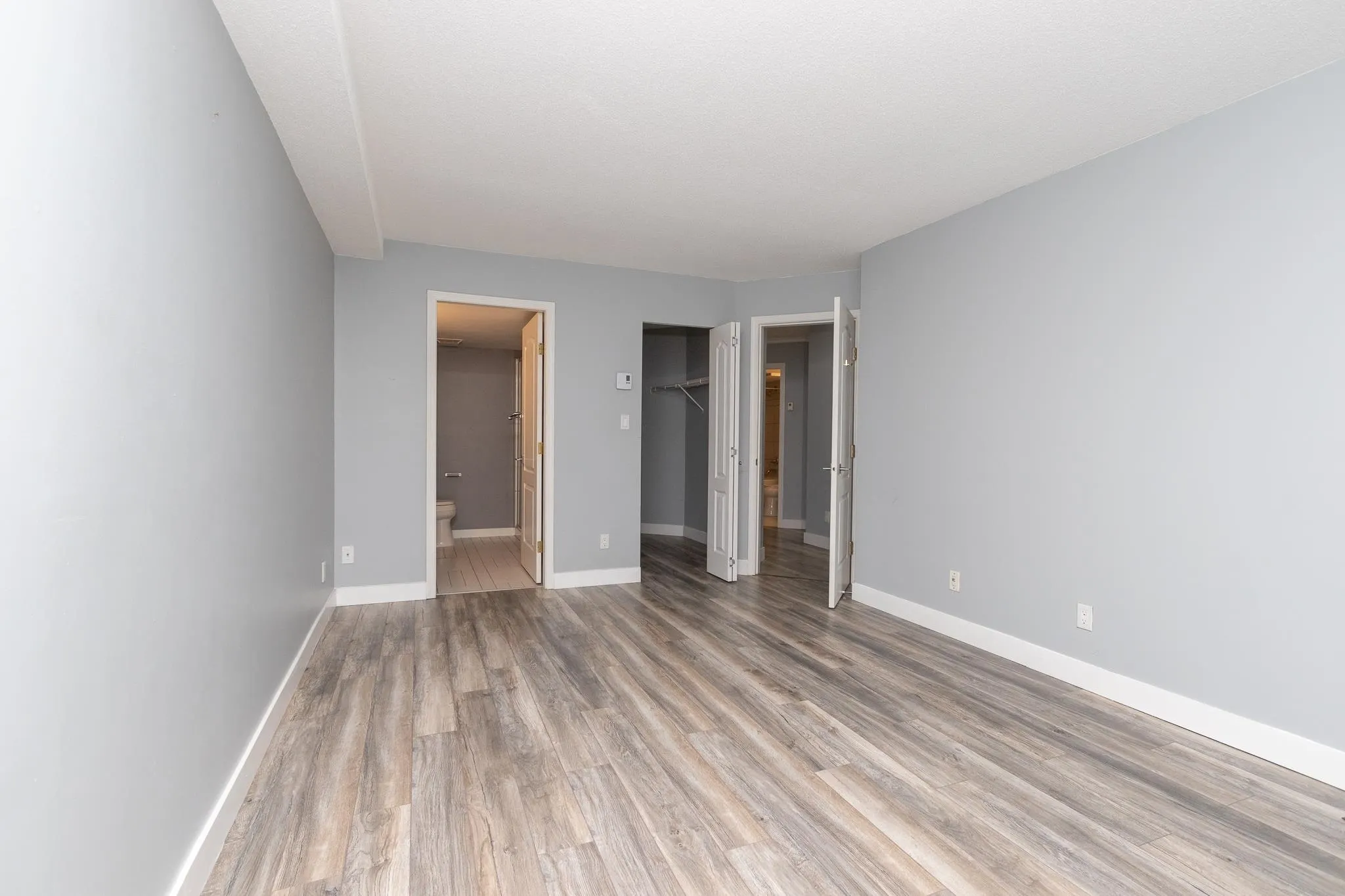 15150 108 Avenue #103