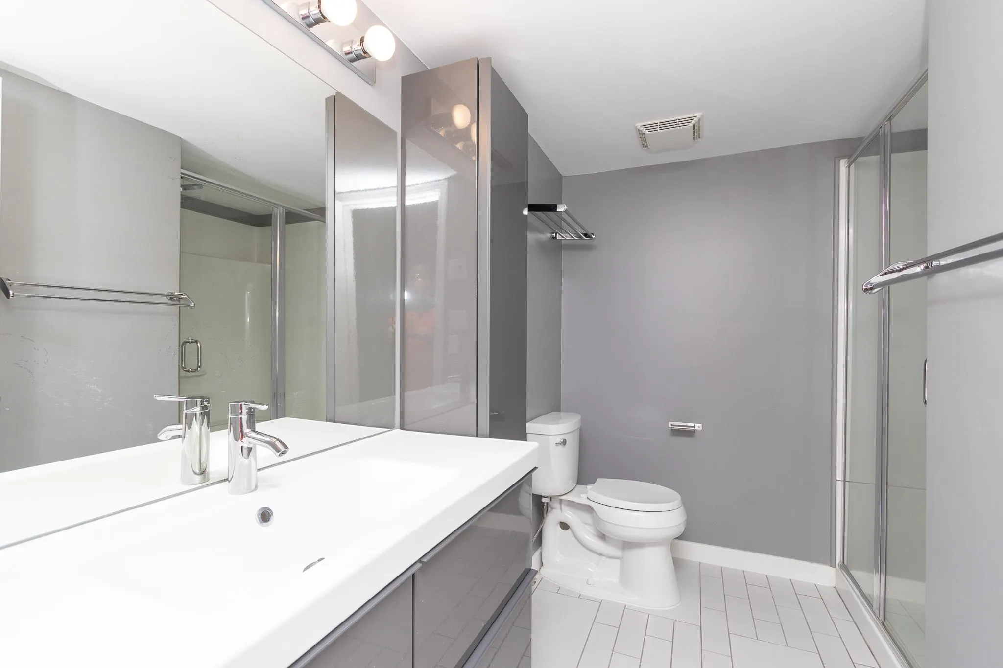 15150 108 Avenue #103
