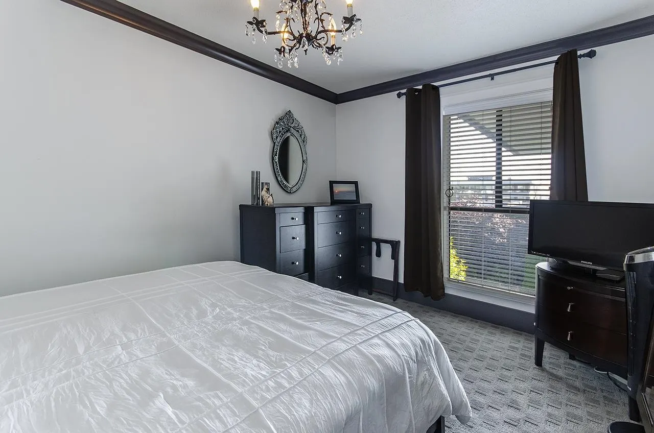 360 E 2nd Street #404