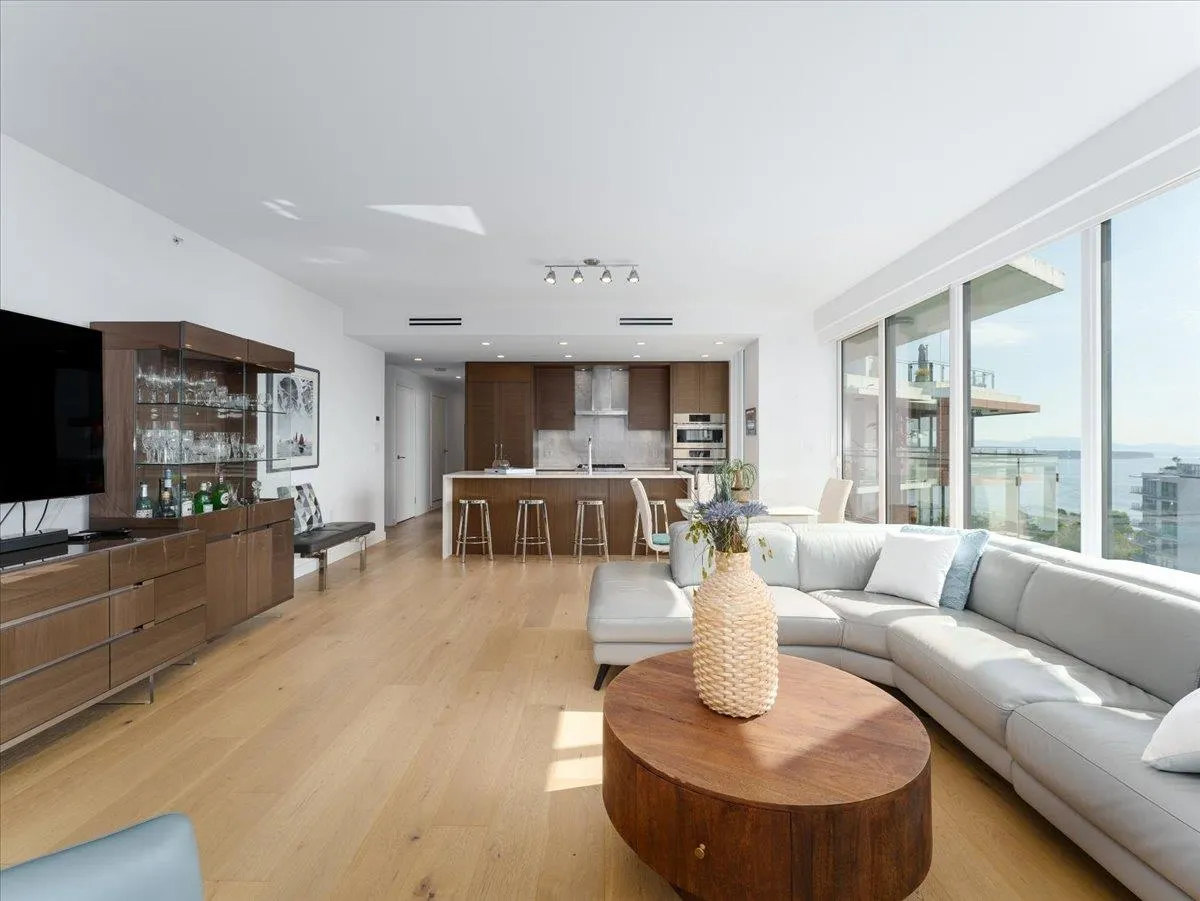 1439 George Street #PH1