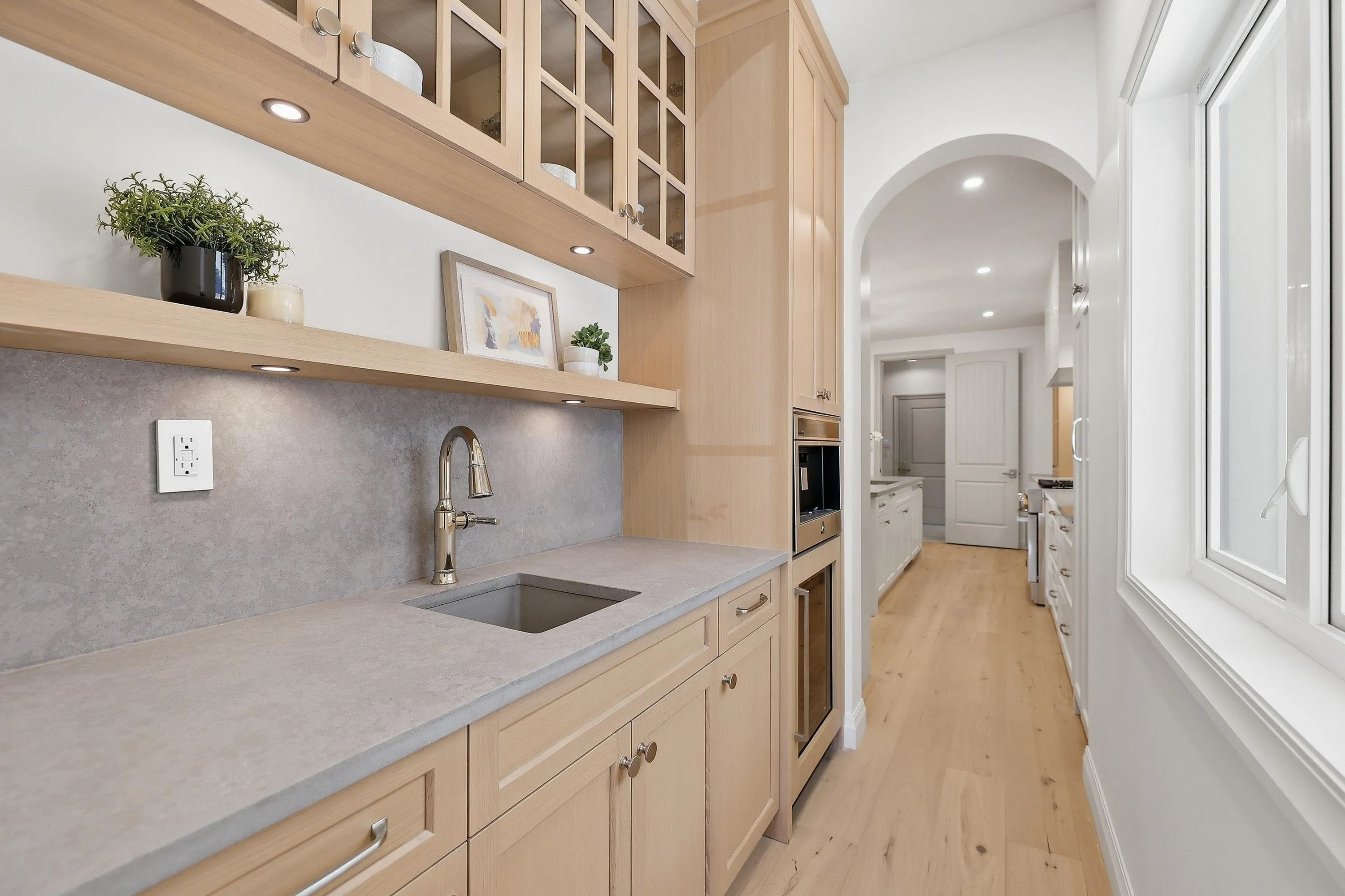 1249 Frederick Road