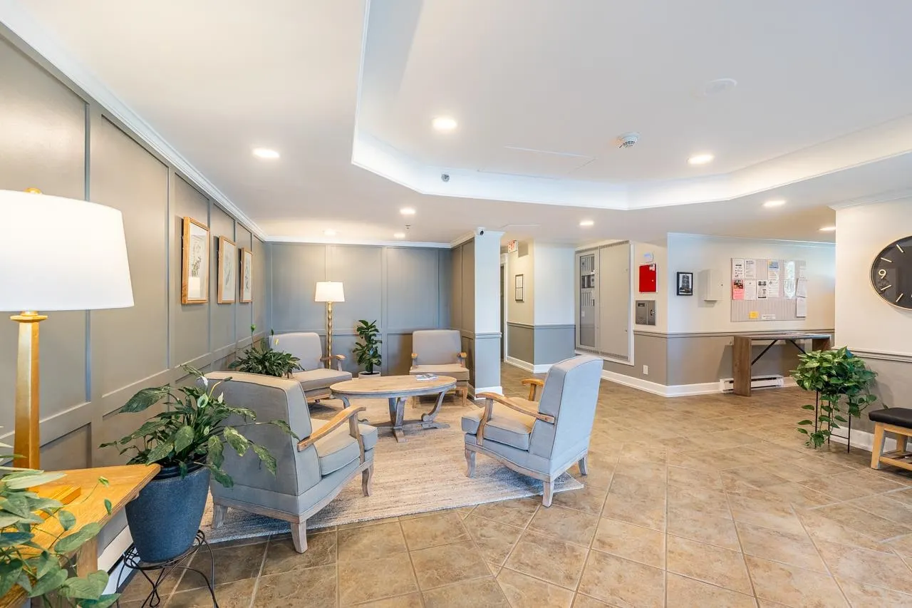 3150 Gladwin Road #201