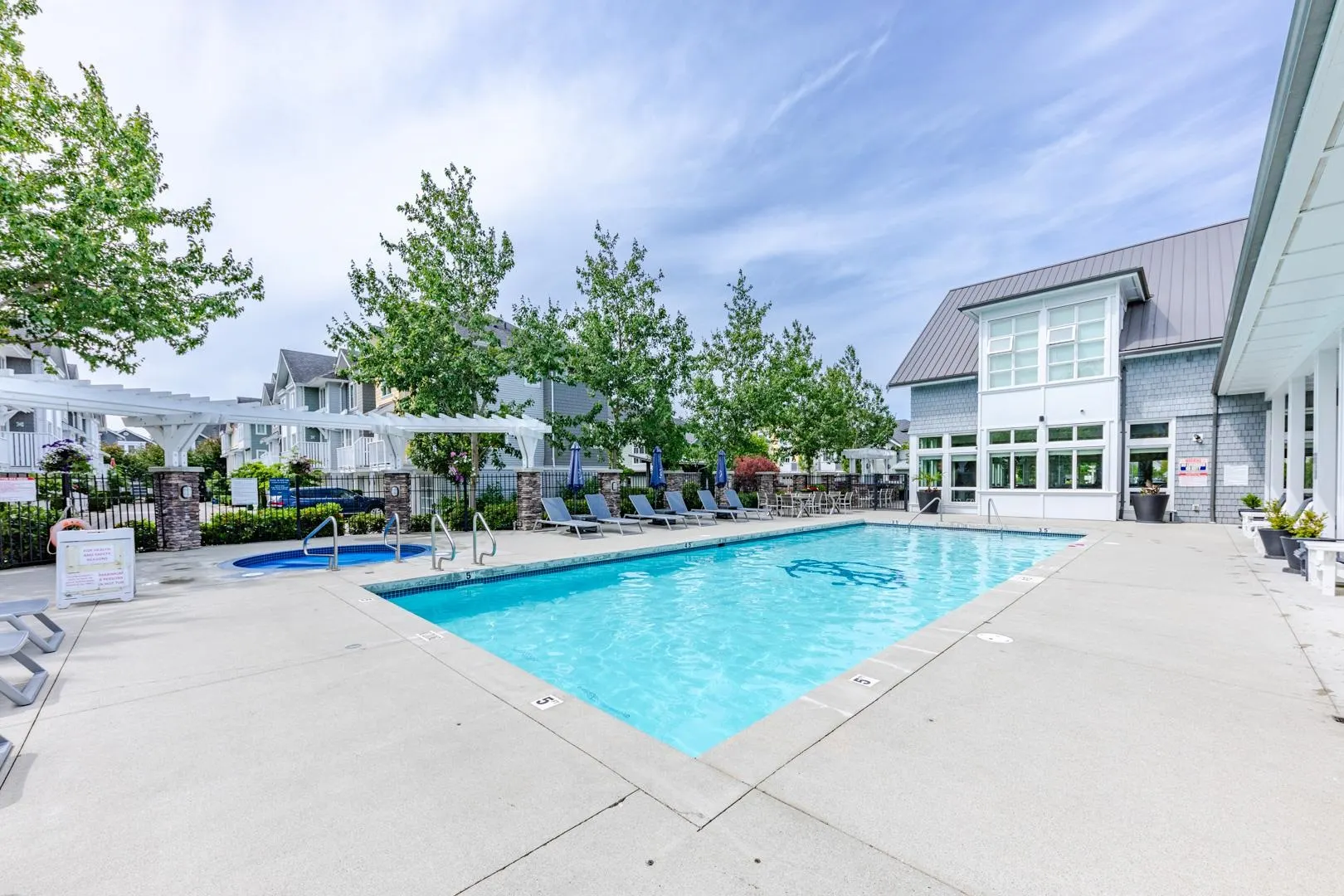 5510 Admiral Way #54
