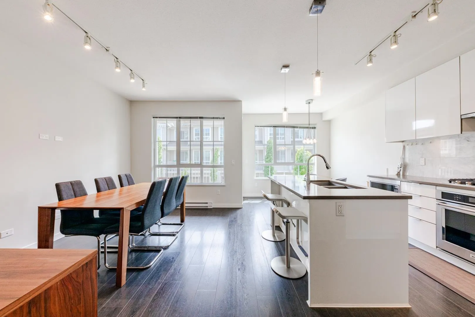 5510 Admiral Way #54