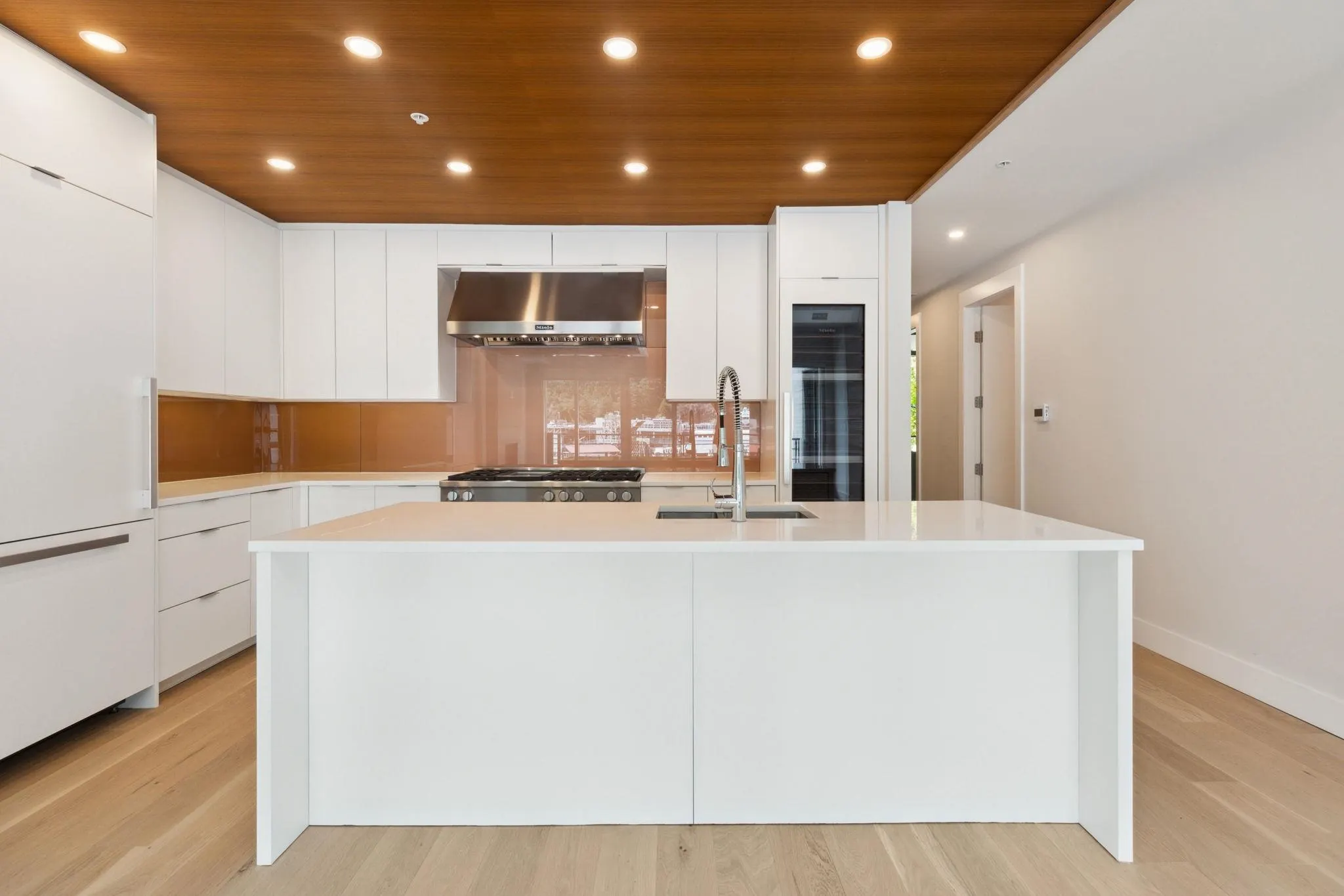 6707 Nelson Avenue #303