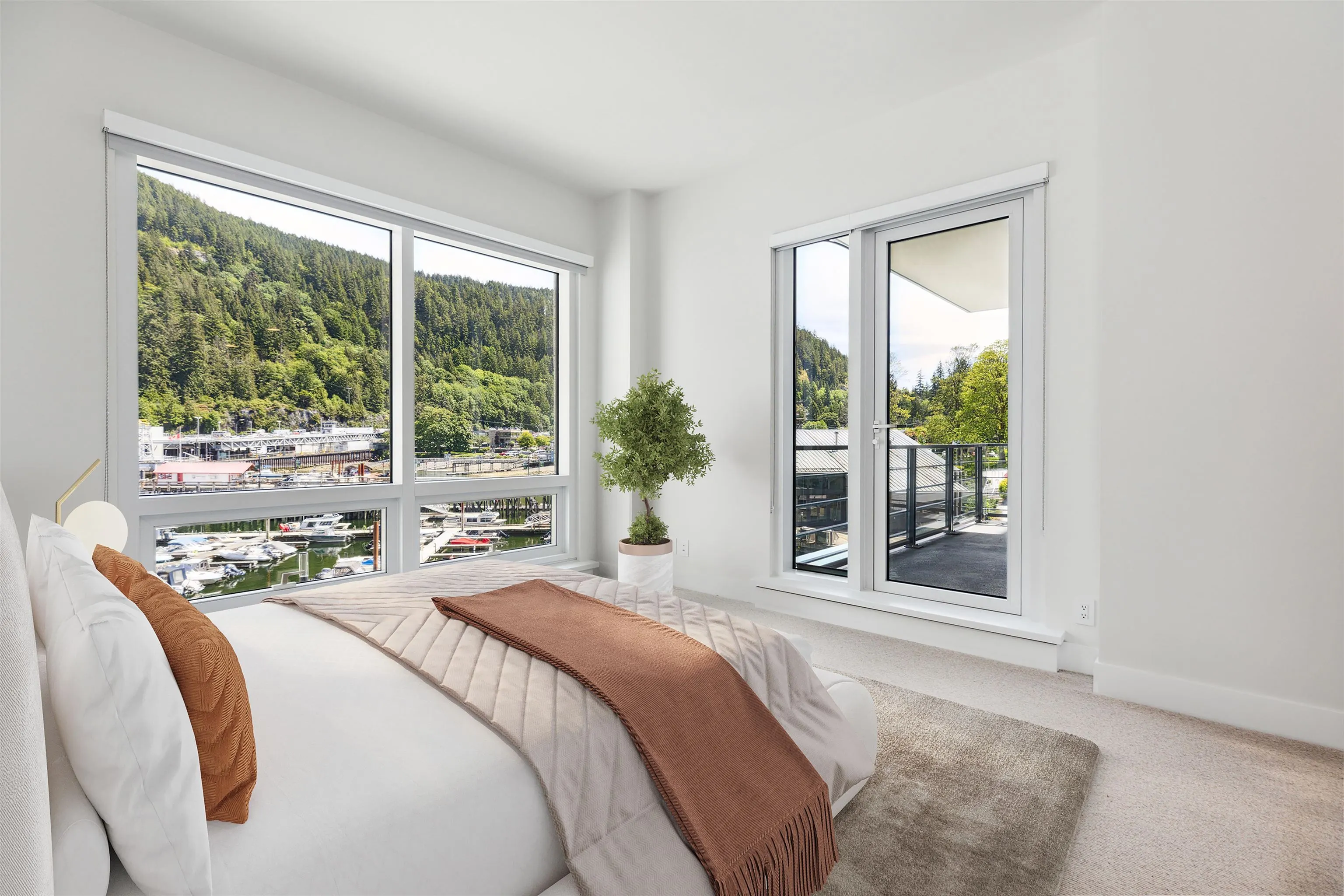 6707 Nelson Avenue #303