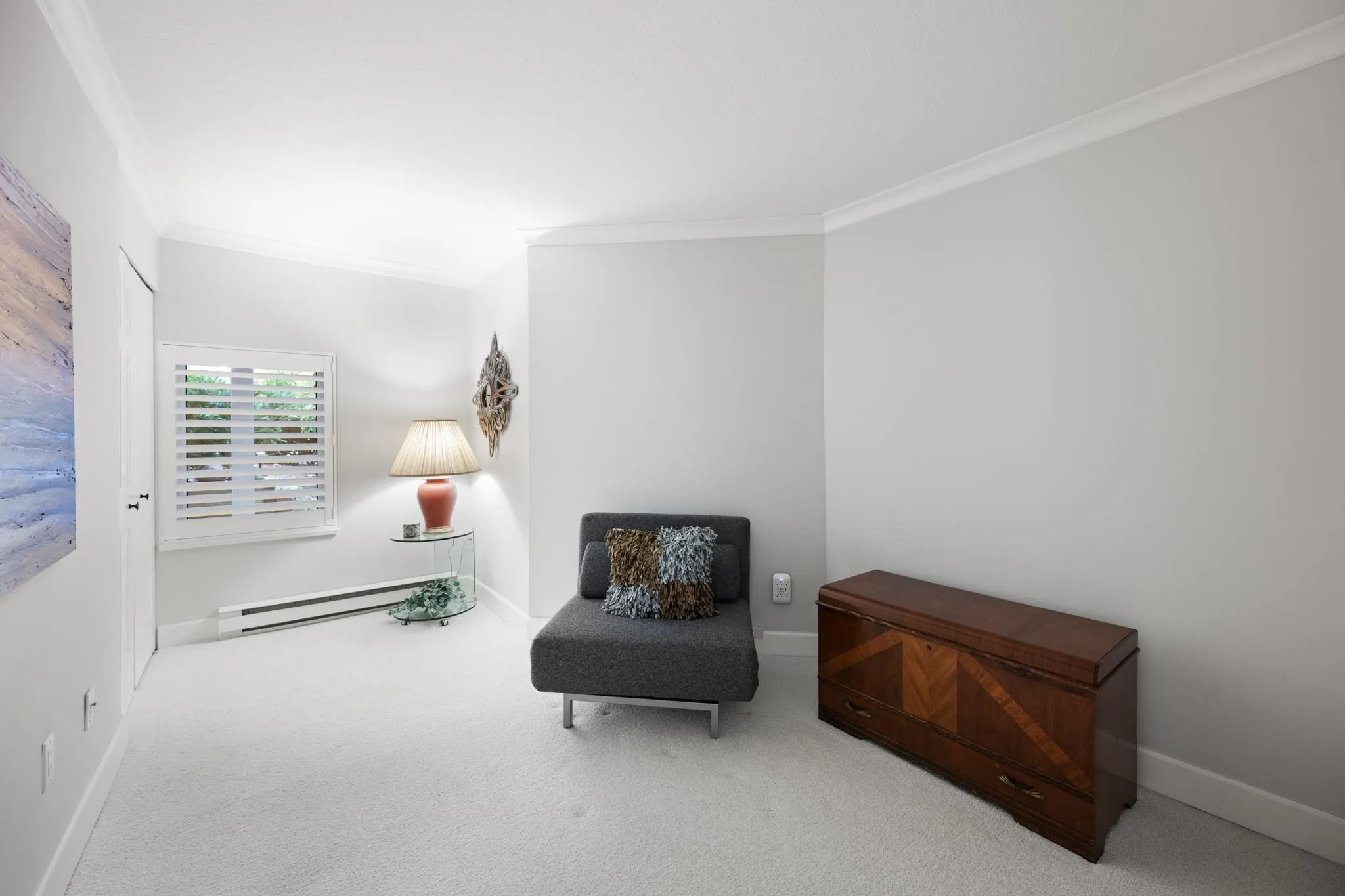 828 Gilford Street #102