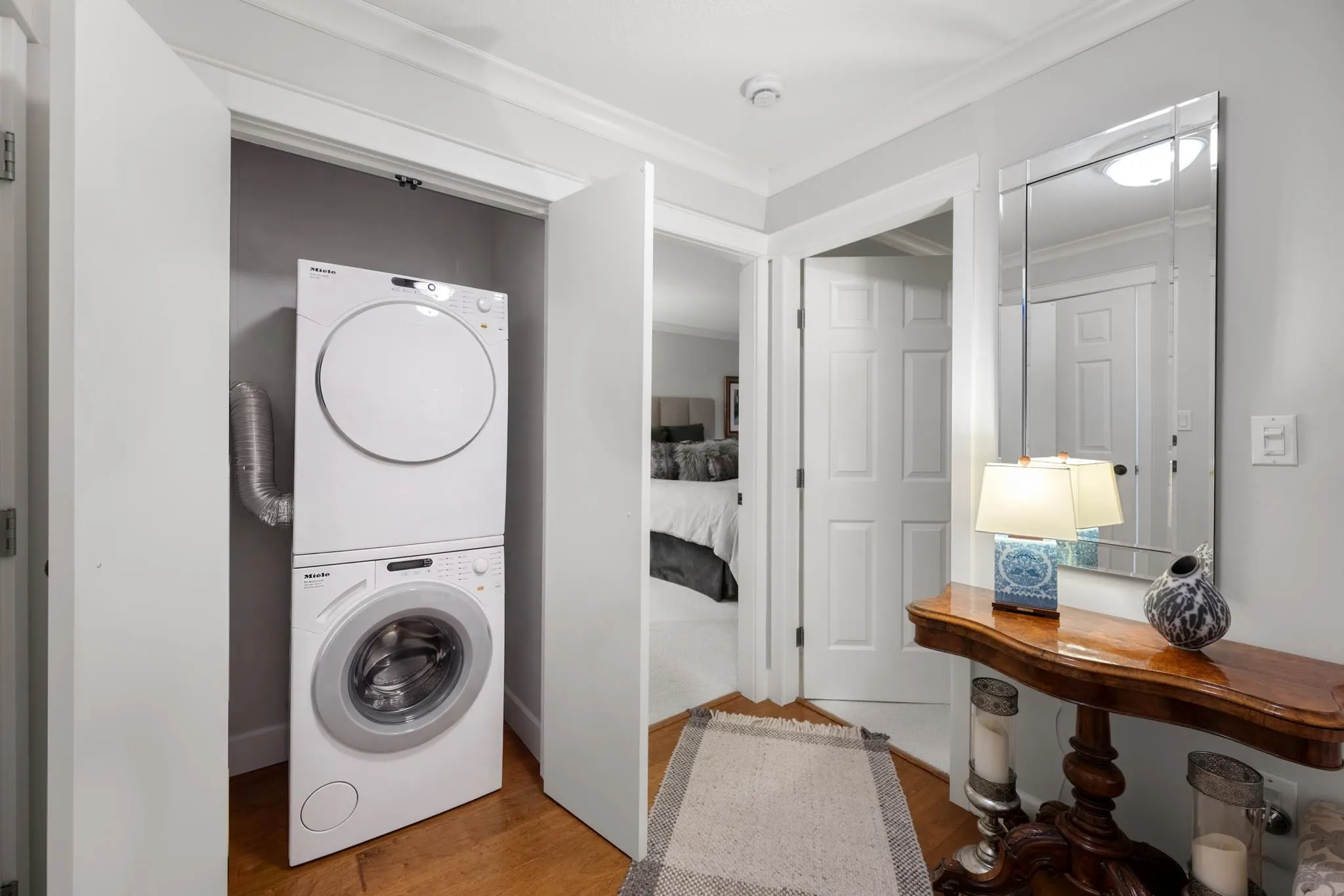 828 Gilford Street #102