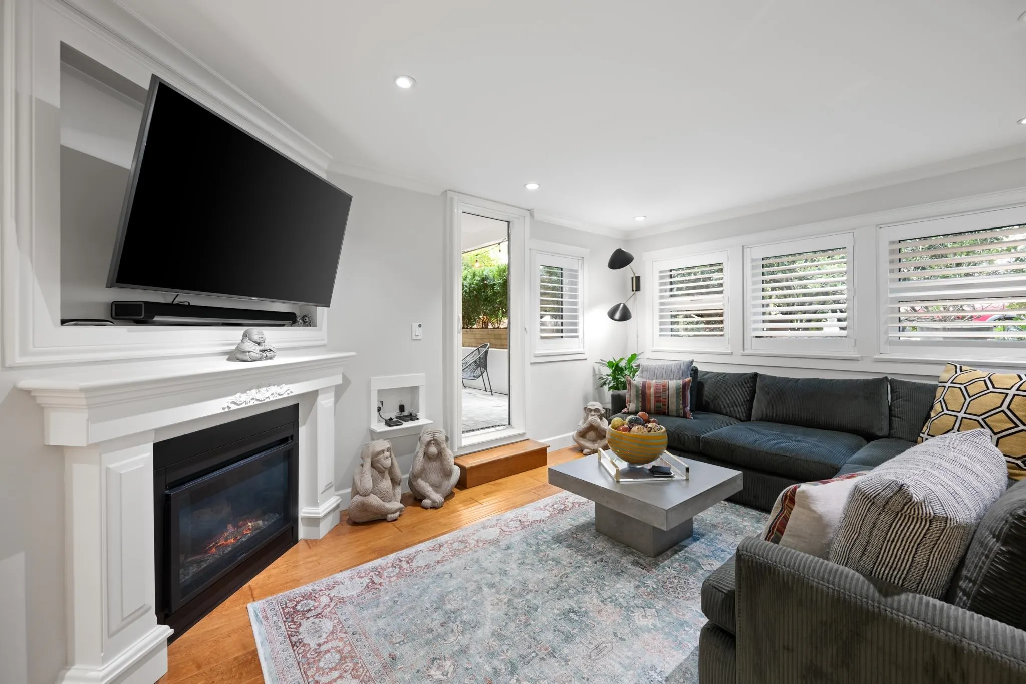 828 Gilford Street #102