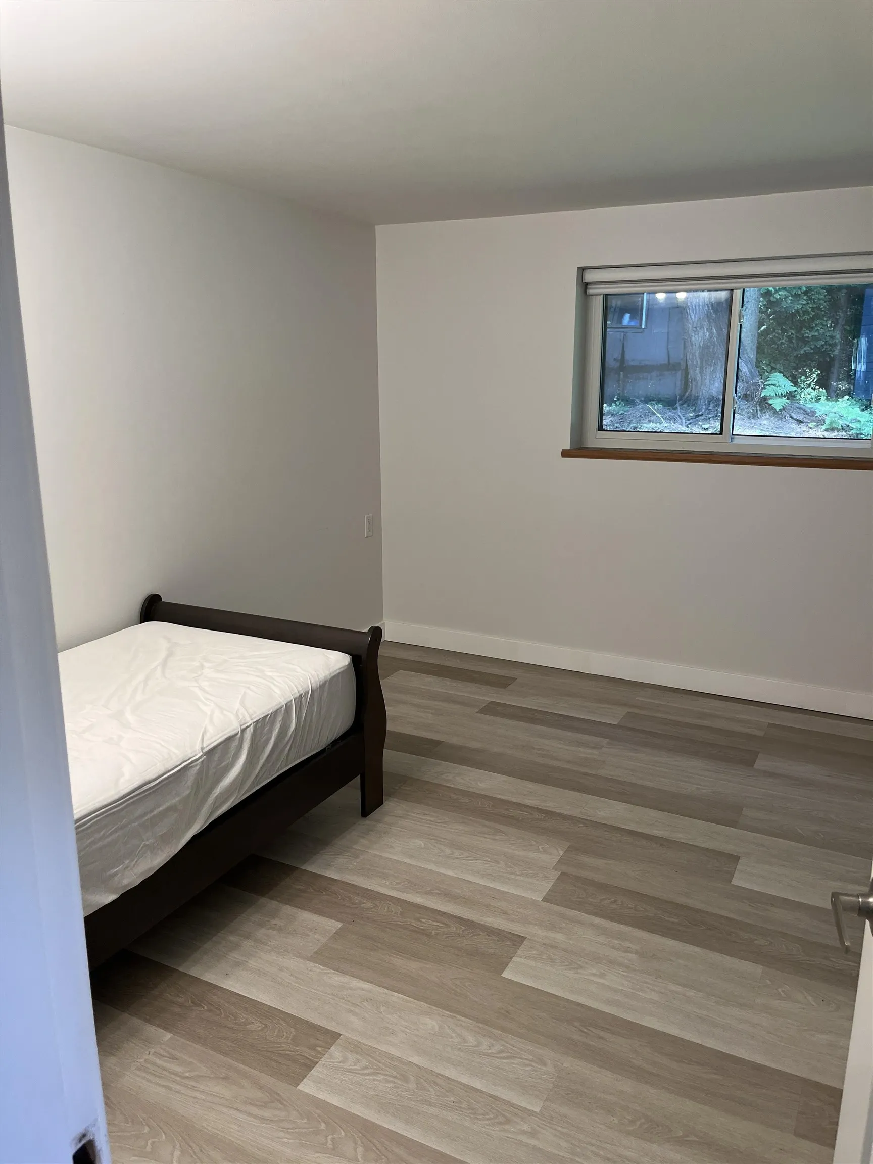 720 E 21st Street #Main Floor