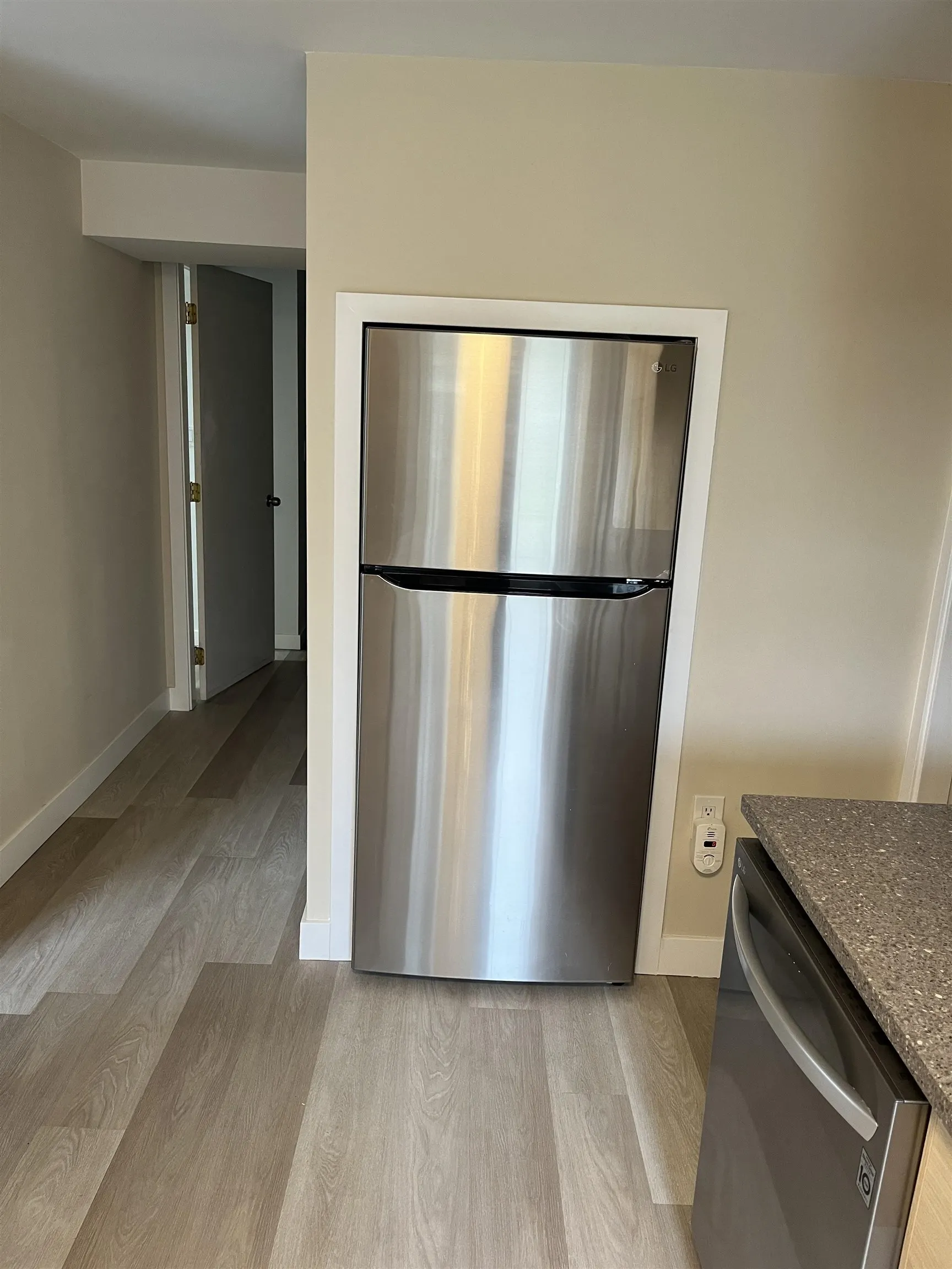 720 E 21st Street #Main Floor