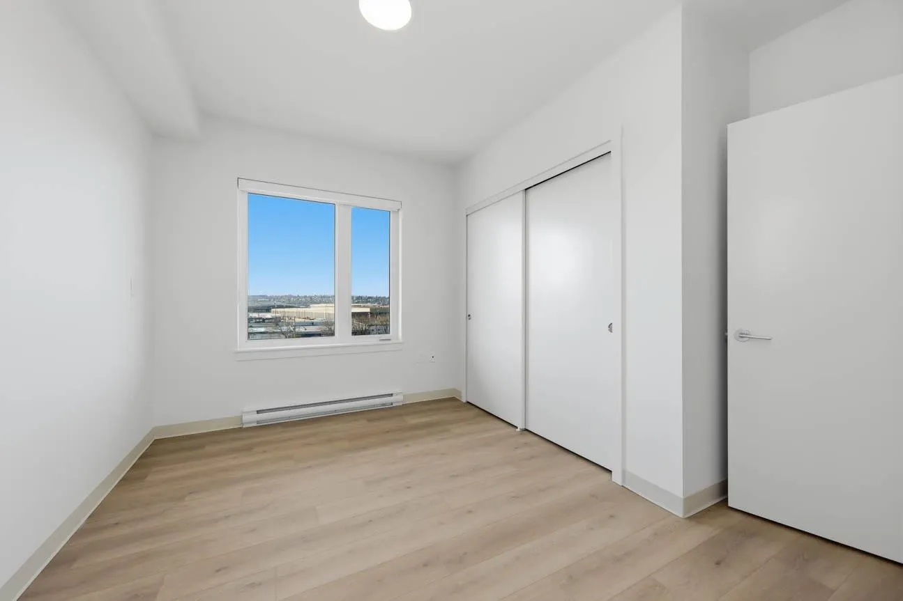 1529 Oxford #518