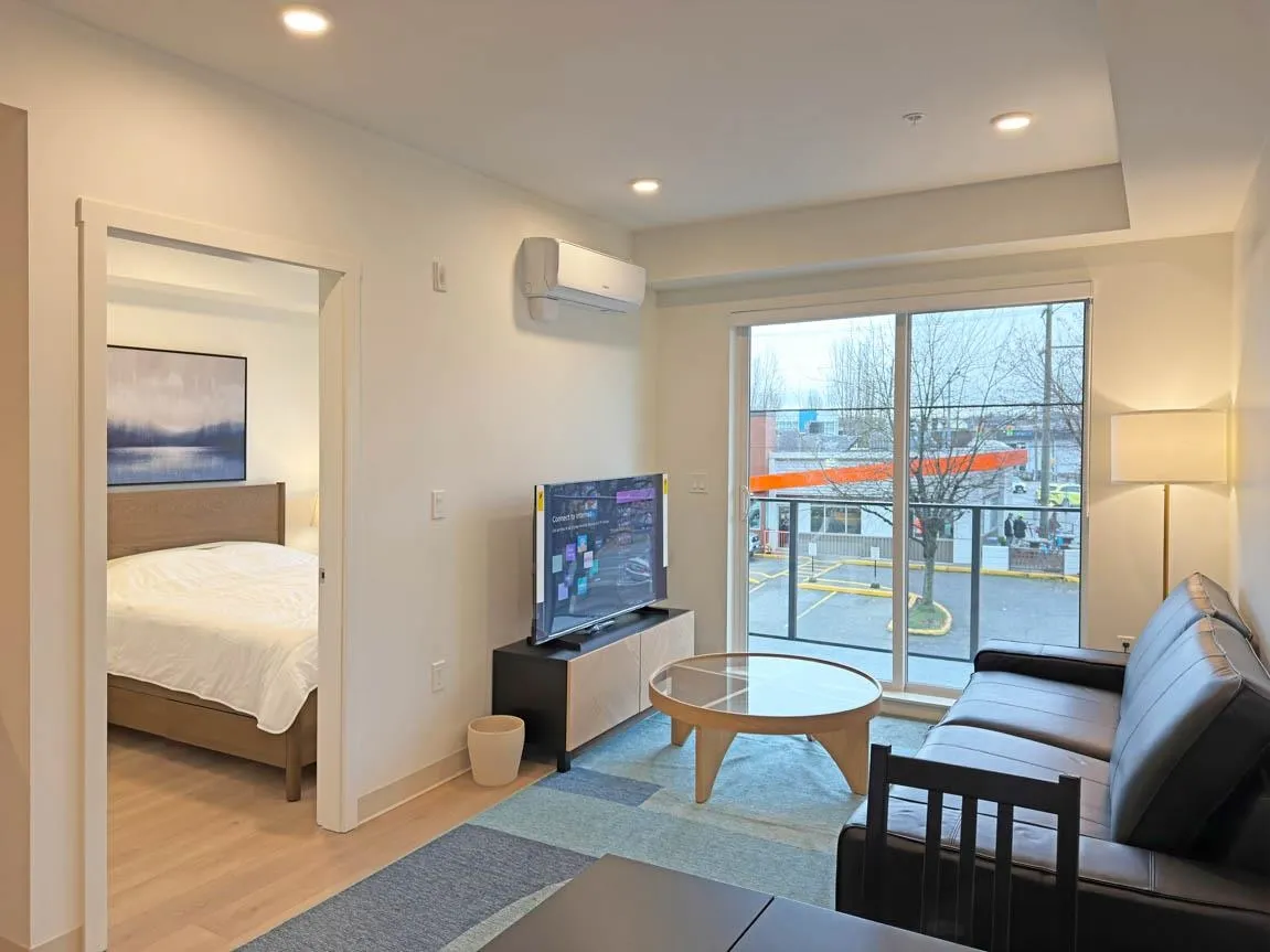 1529 Oxford #217