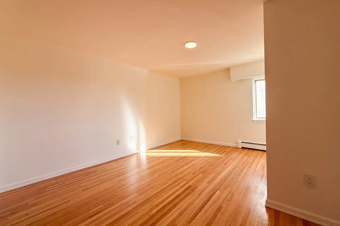 461 W 16 Street #107