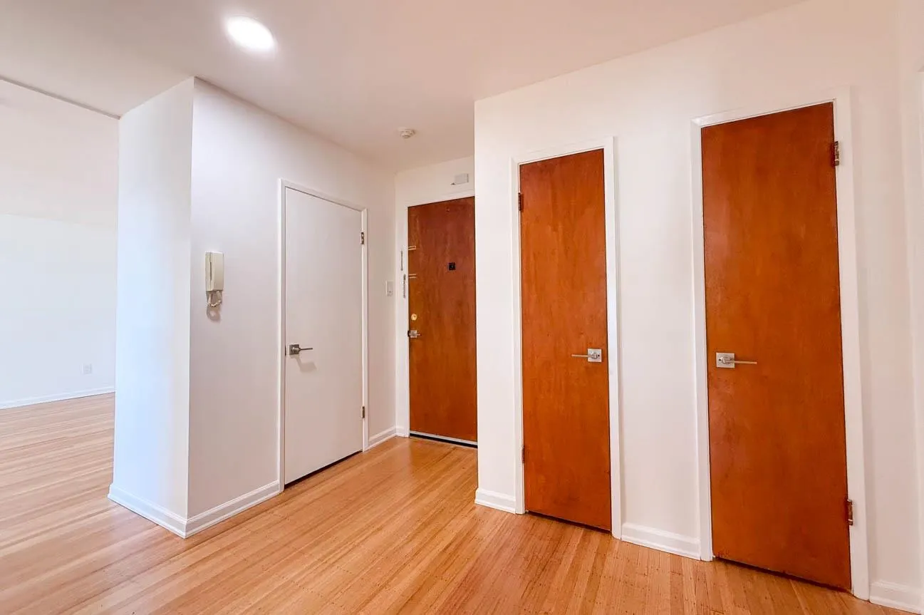 461 W 16 Street #107