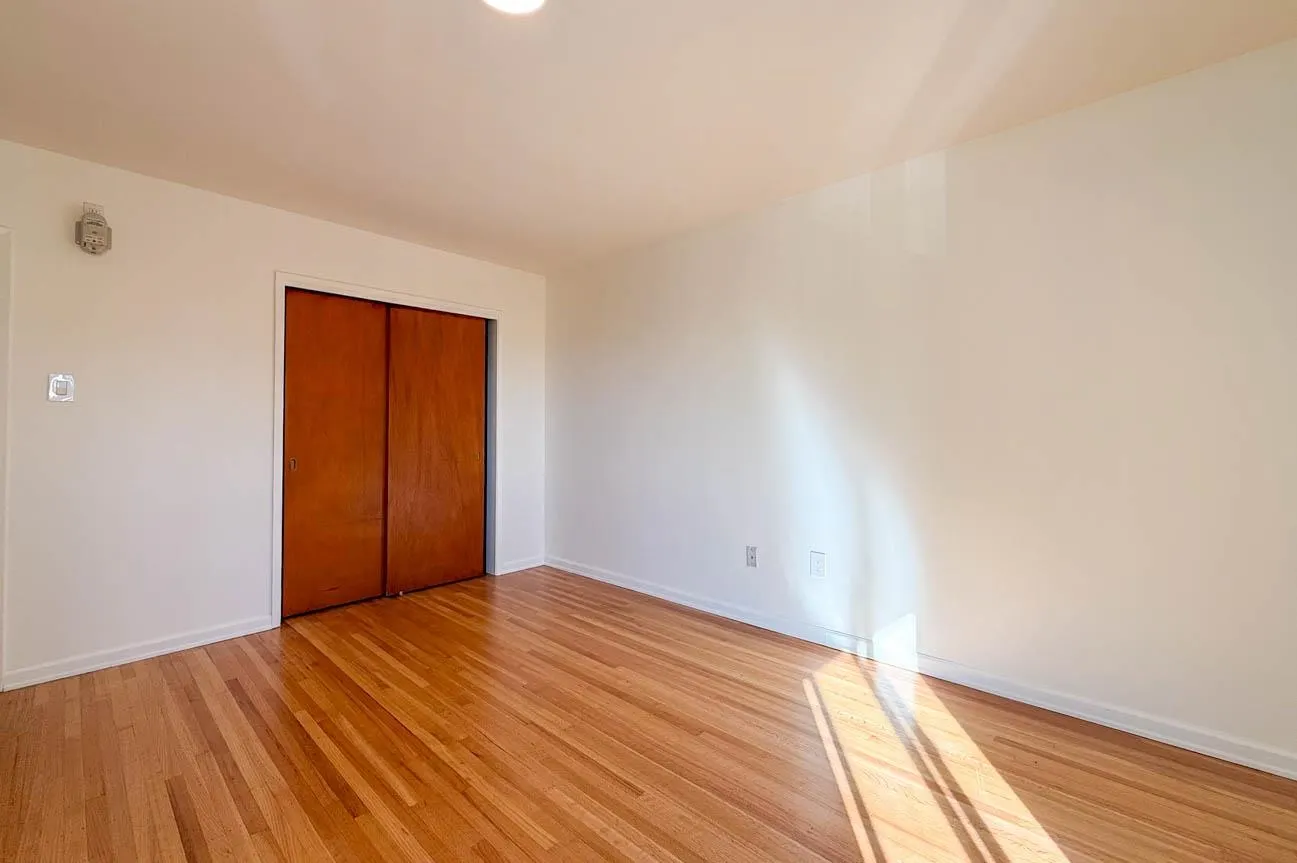 461 W 16 Street #107