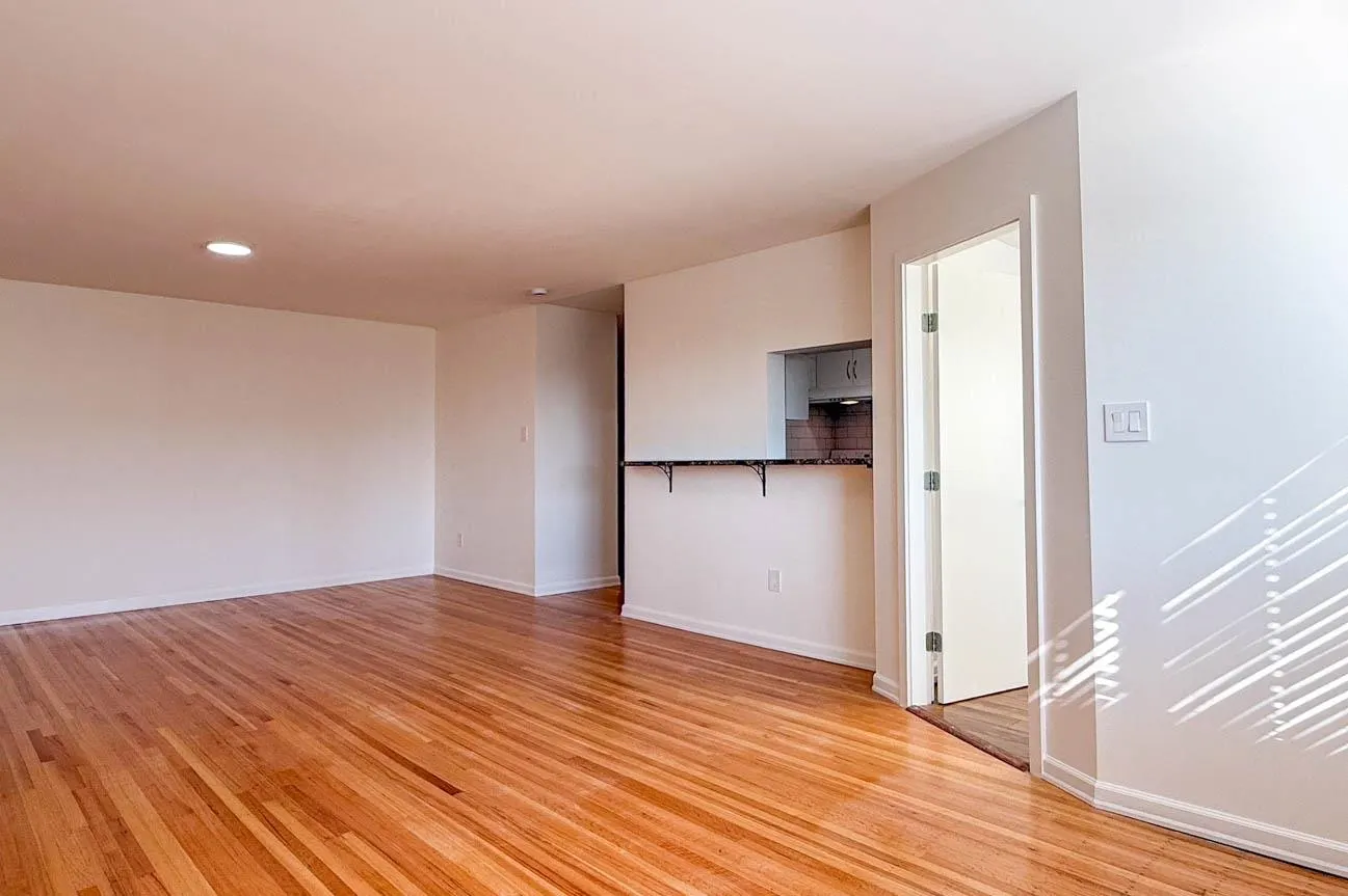 461 W 16 Street #107