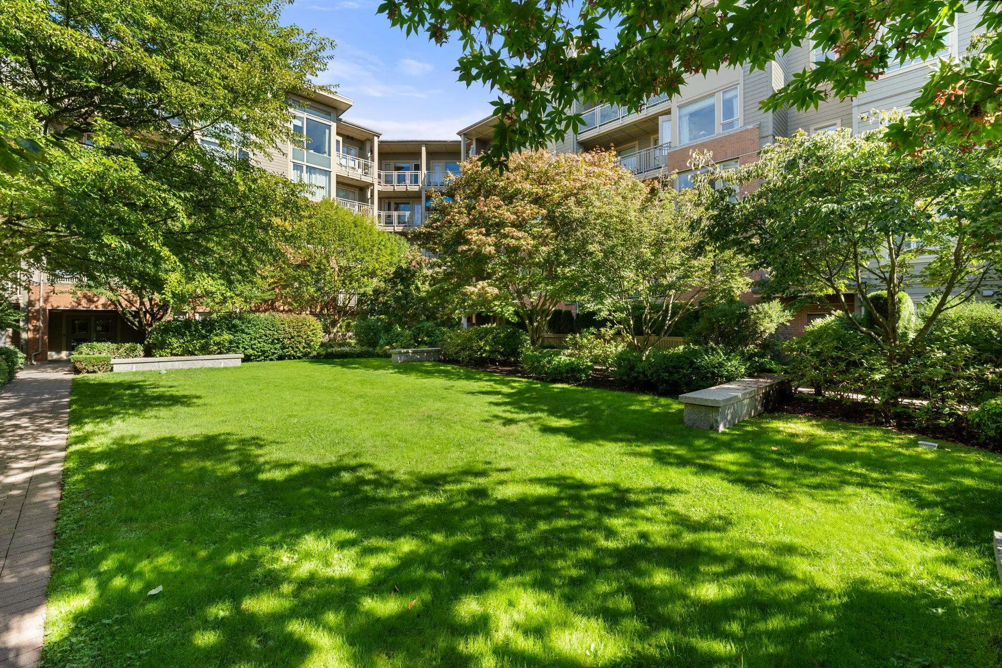 119 W 22nd Street #417