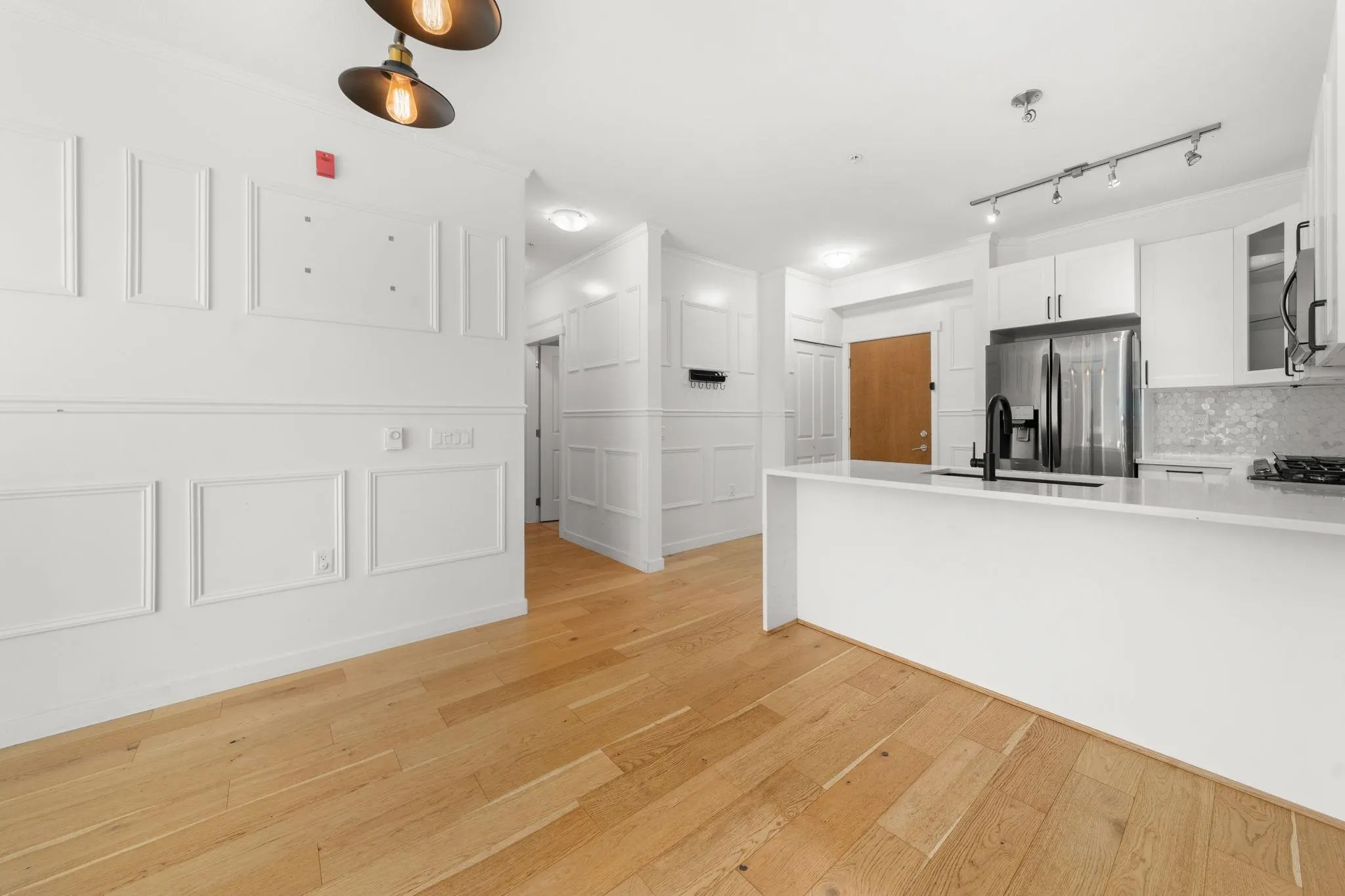 119 W 22nd Street #417