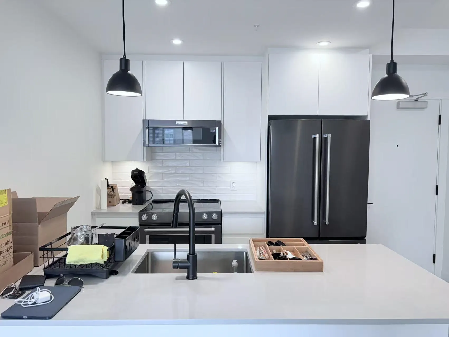 2180 Kelly Avenue #1414