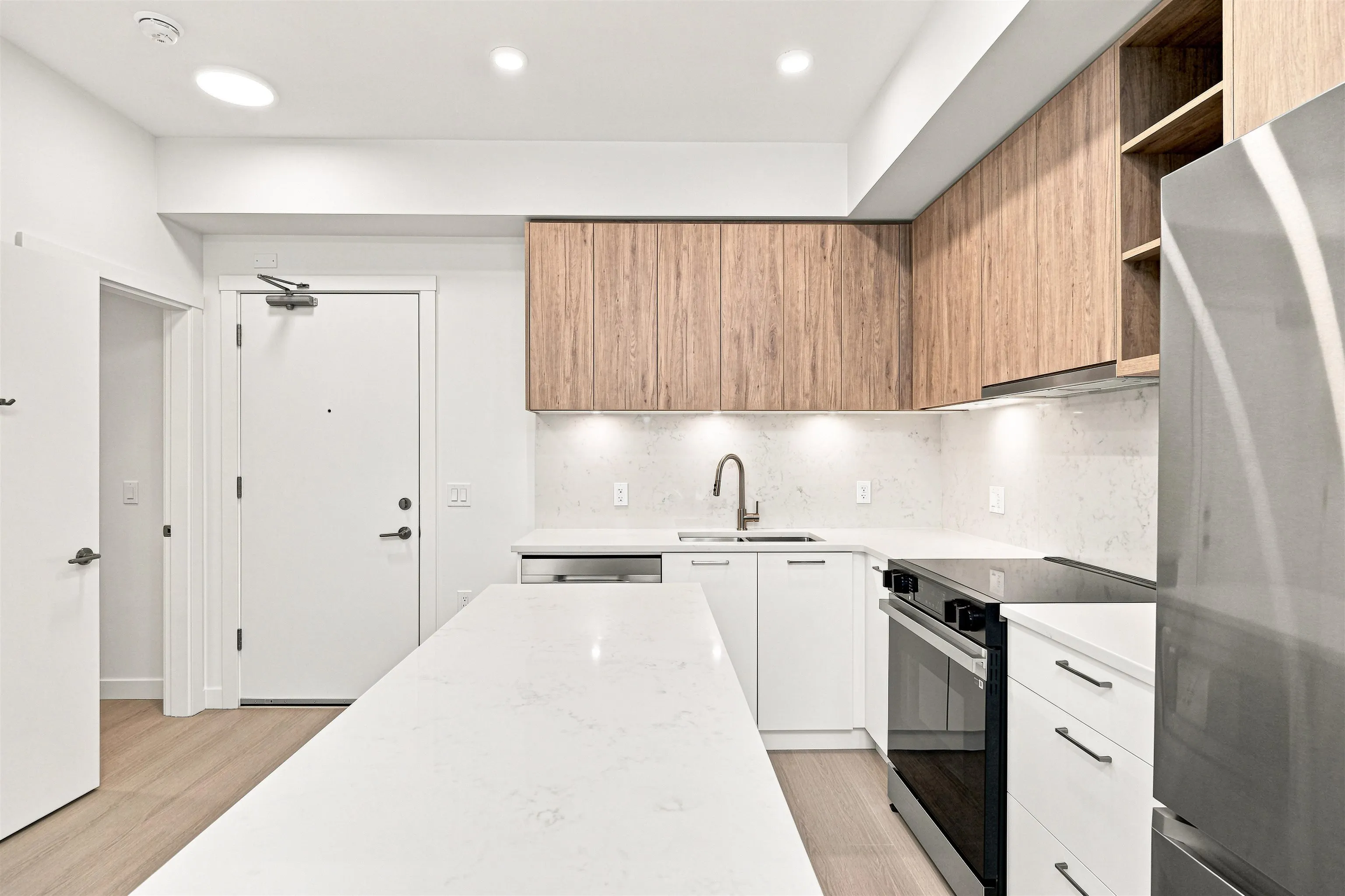 82 First Street #606