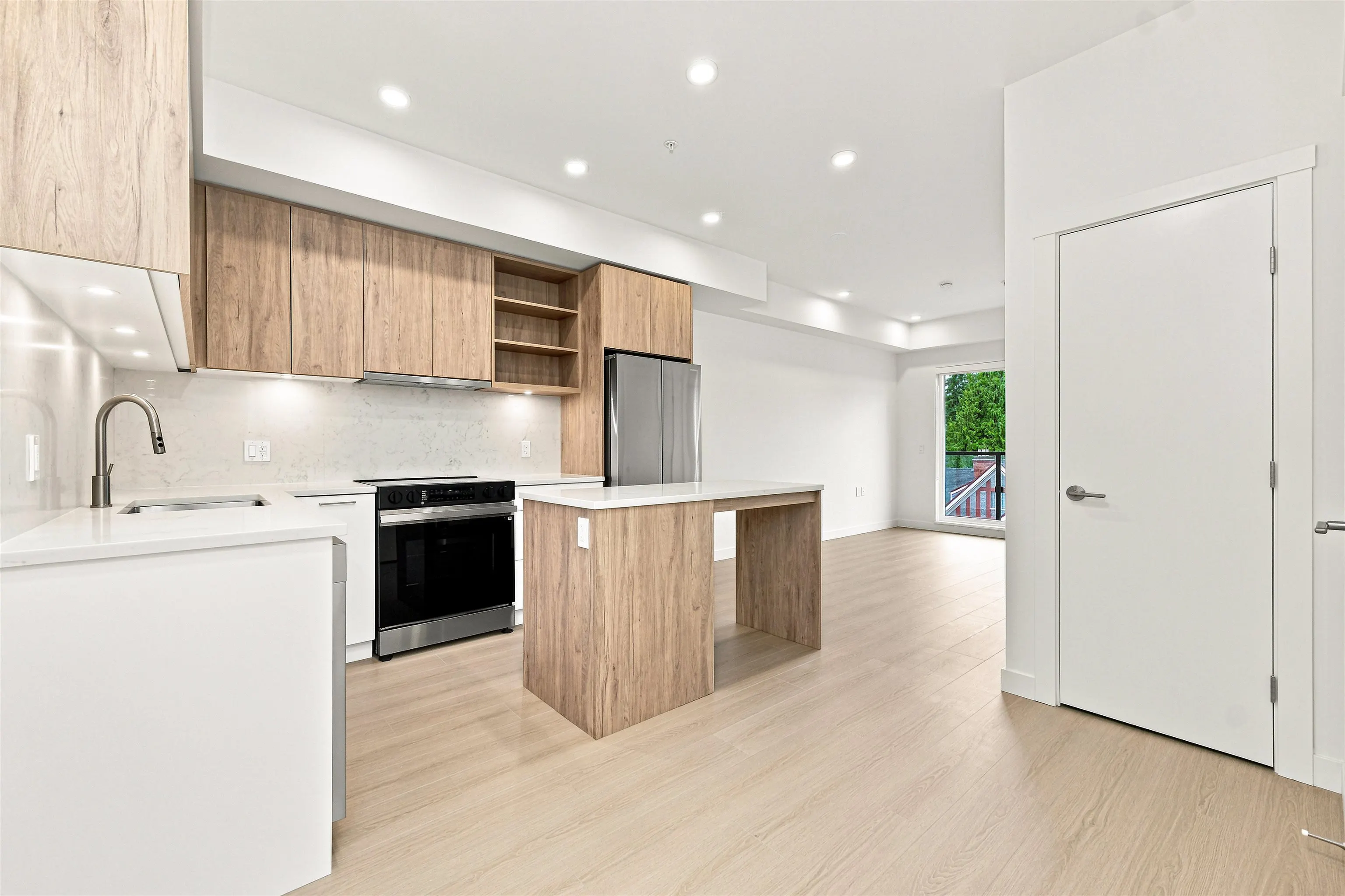 82 First Street #606