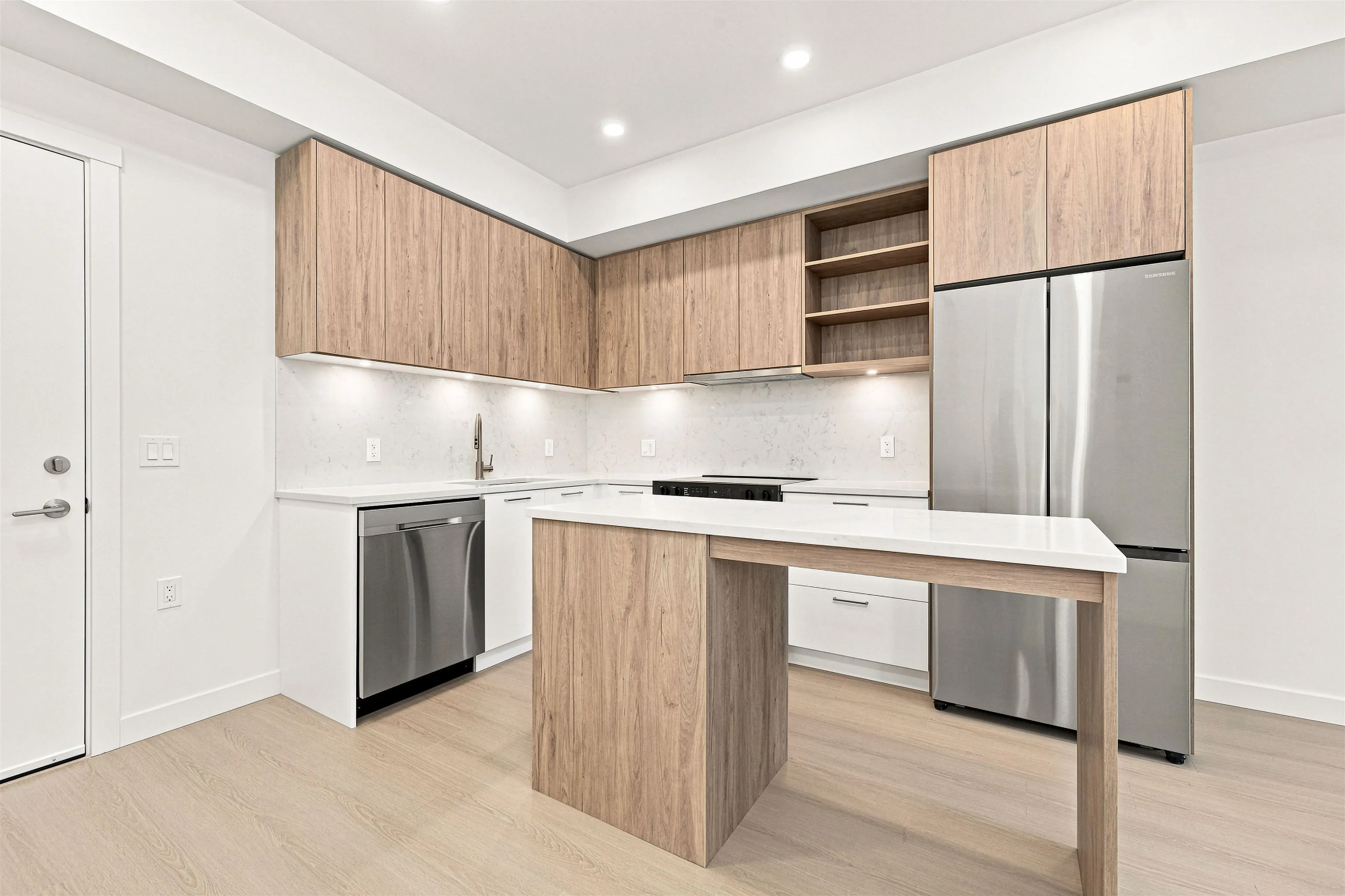 82 First Street #606
