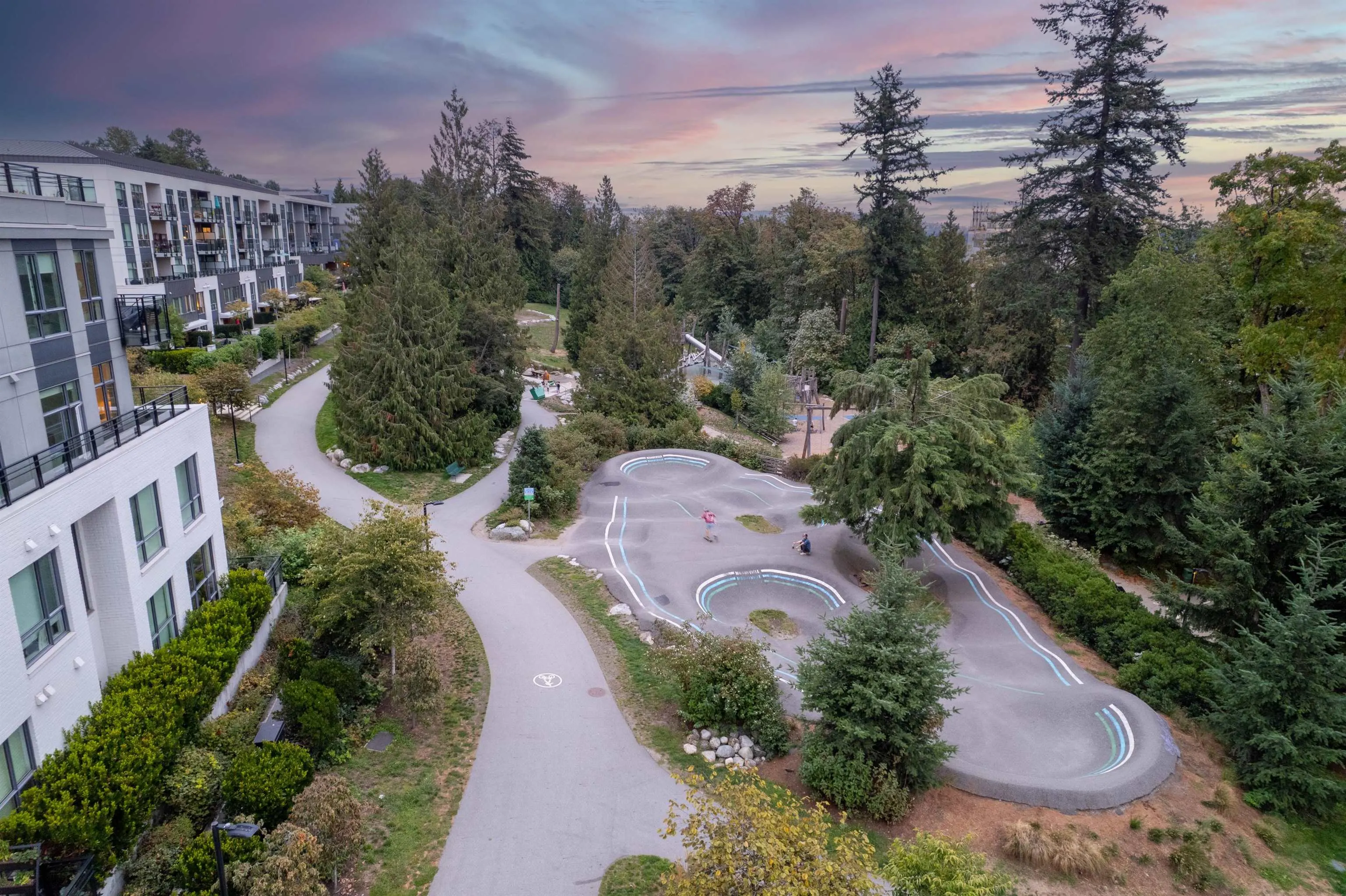 747 E 3rd Street #308