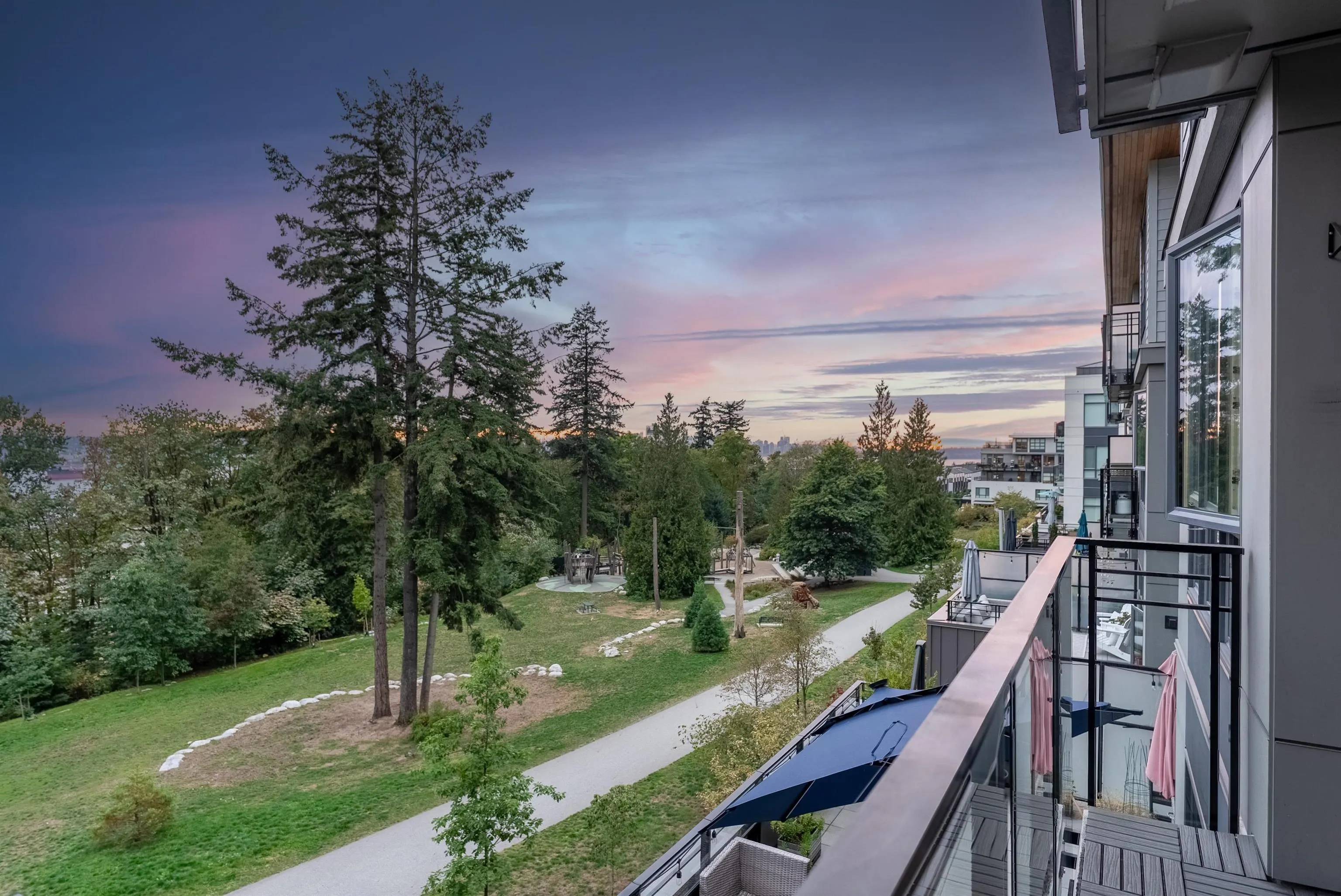 747 E 3rd Street #308