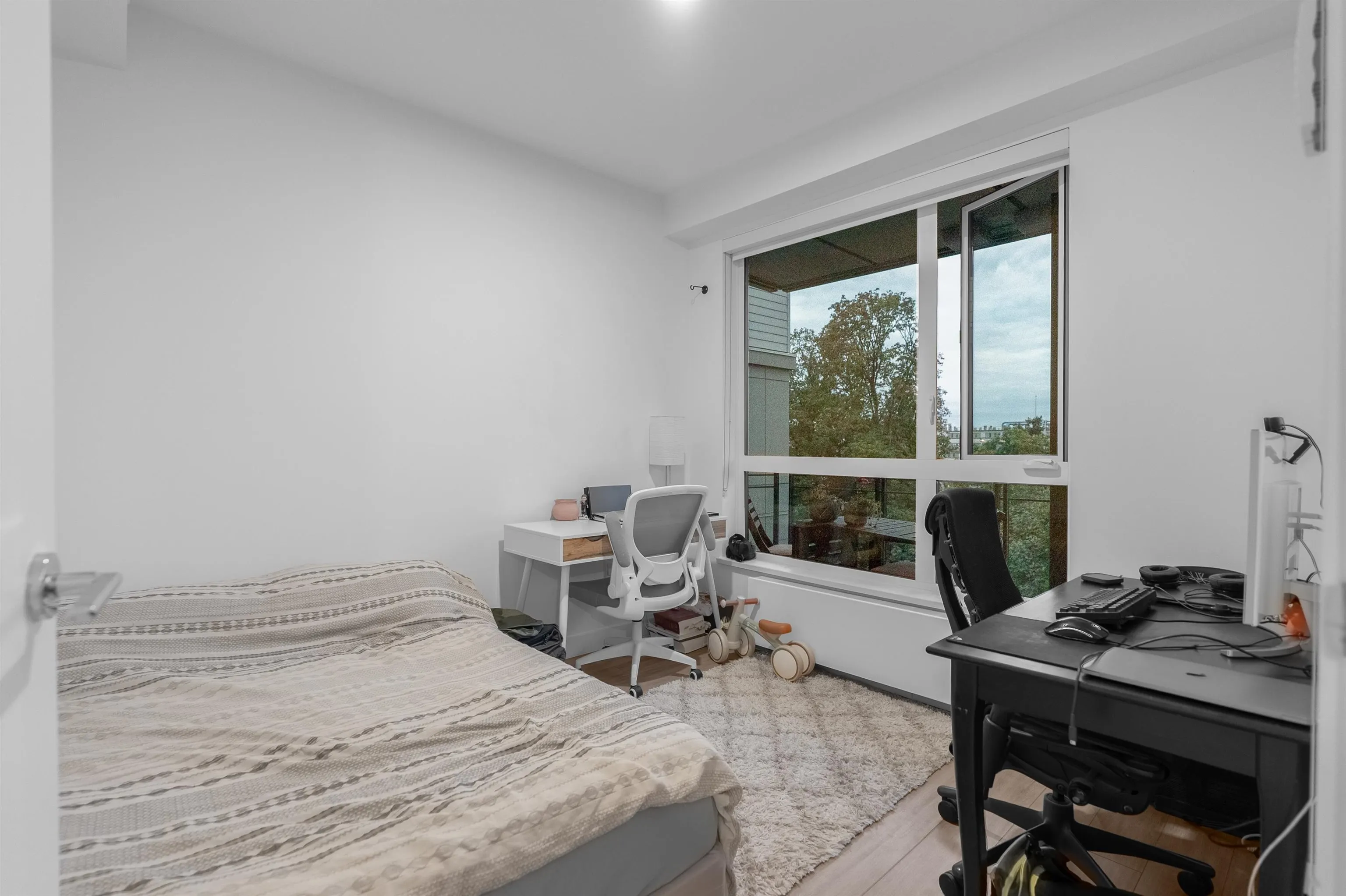747 E 3rd Street #308