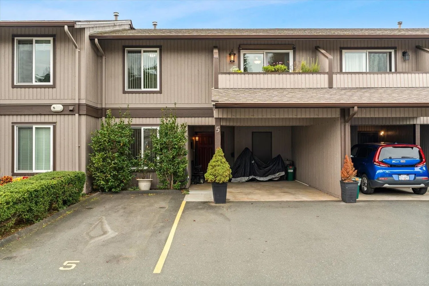 32925 George Ferguson Way #5