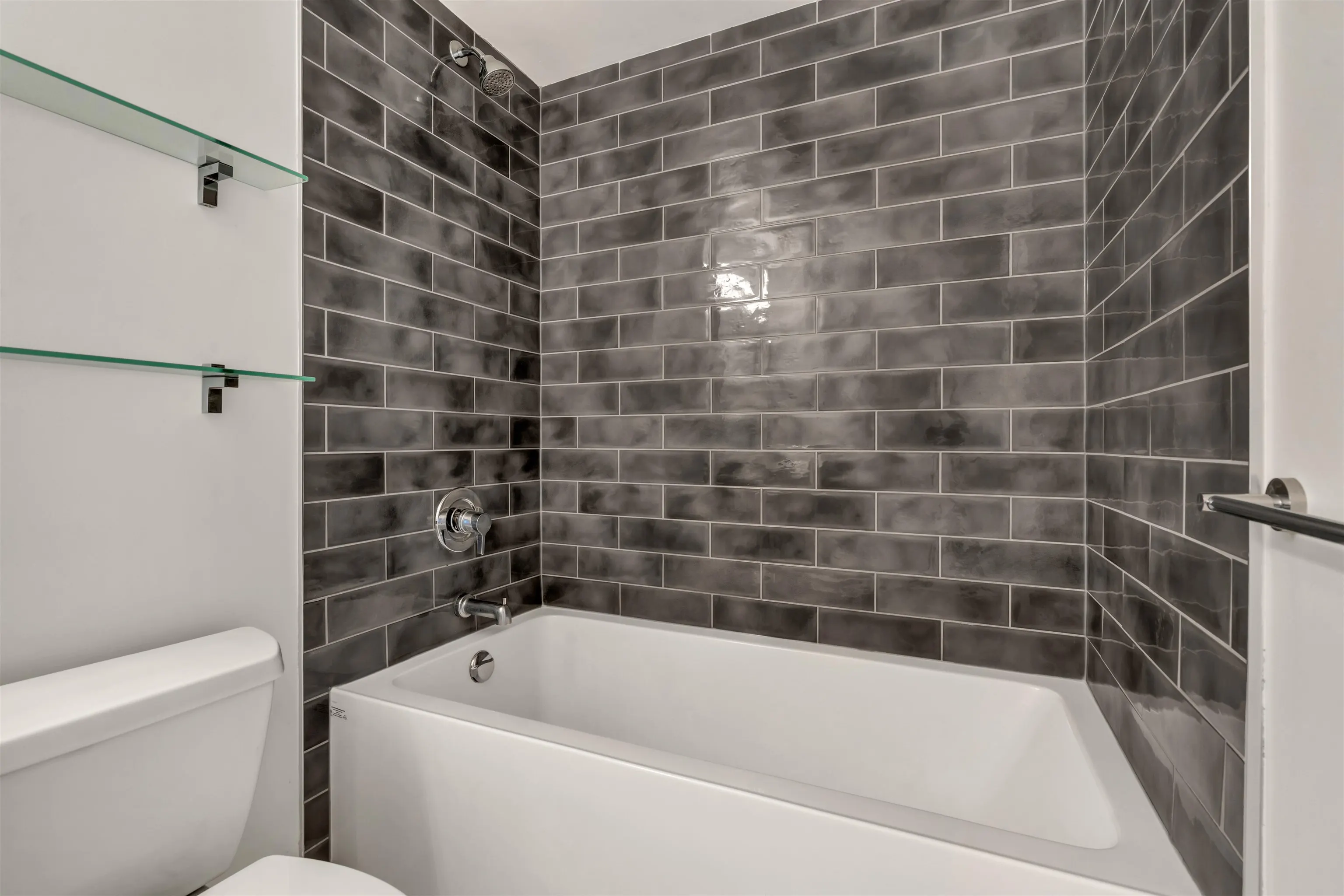 120 W 17th Street #304