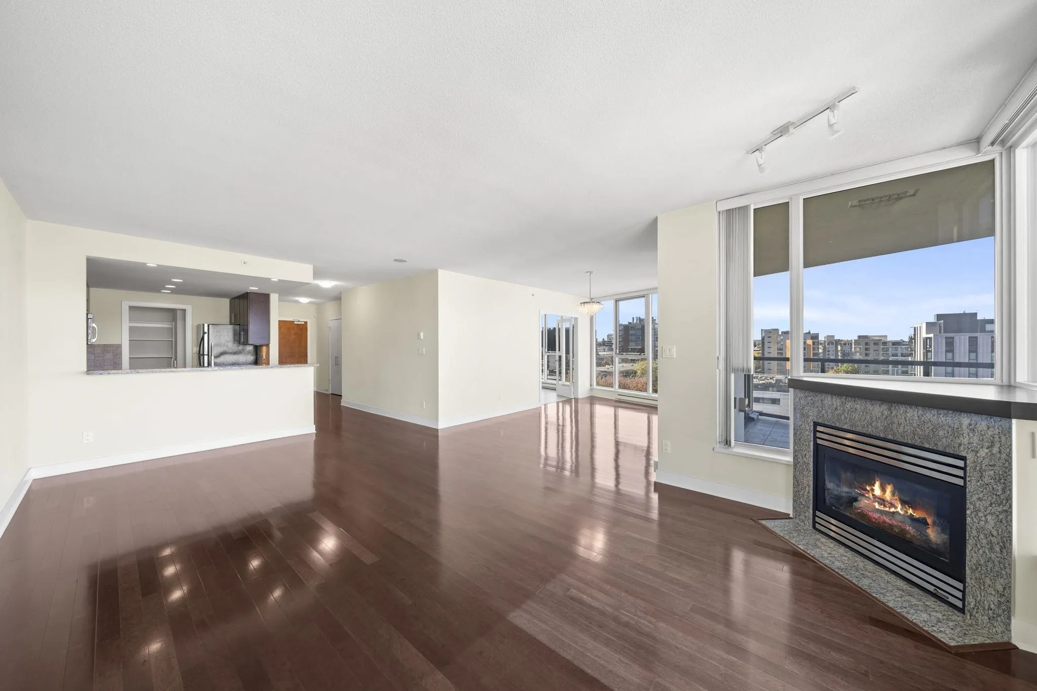 1483 W 7th Avenue #804