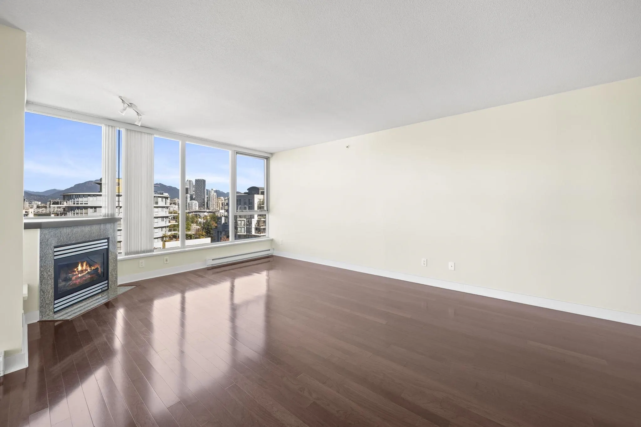 1483 W 7th Avenue #804