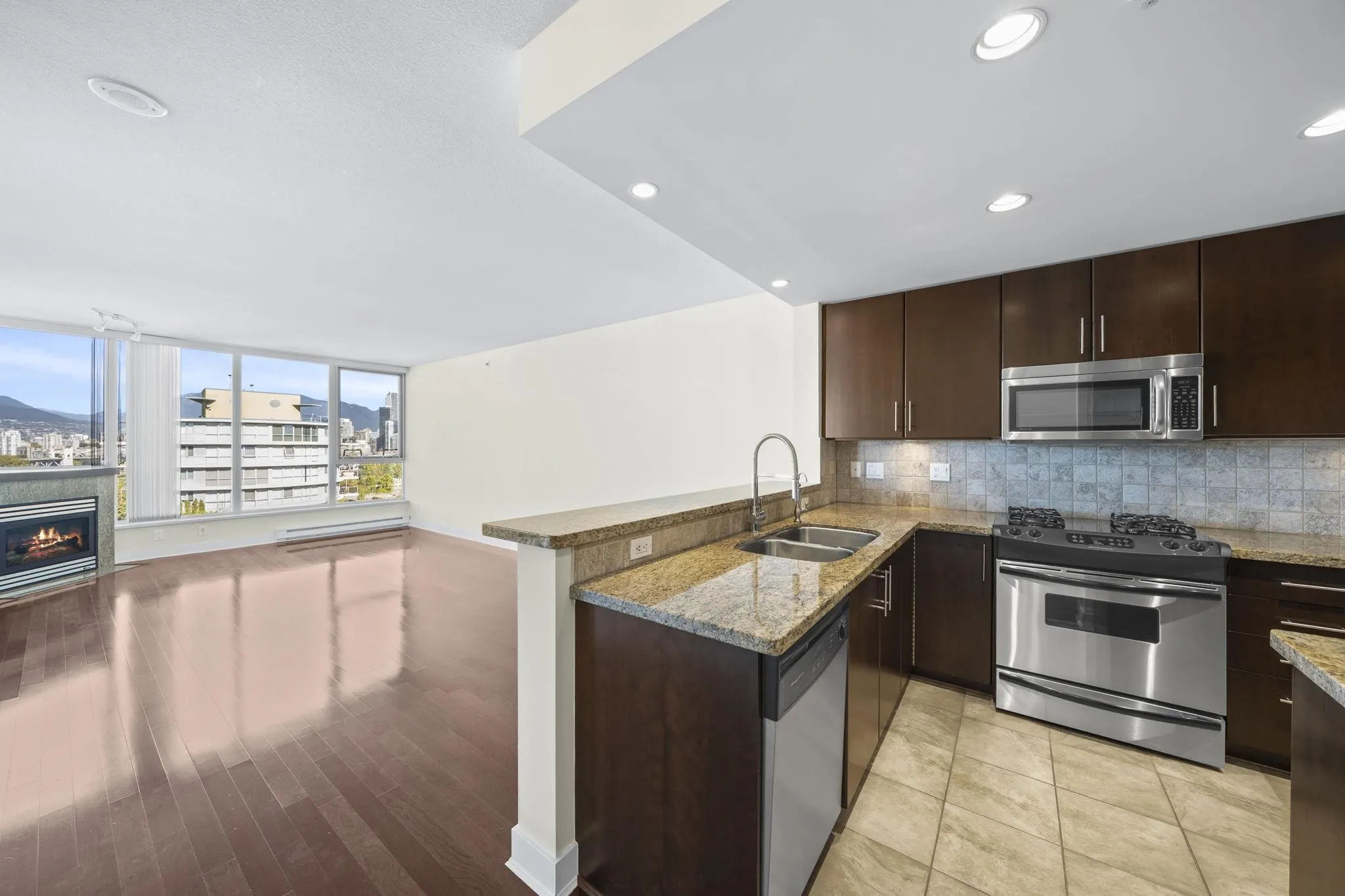 1483 W 7th Avenue #804