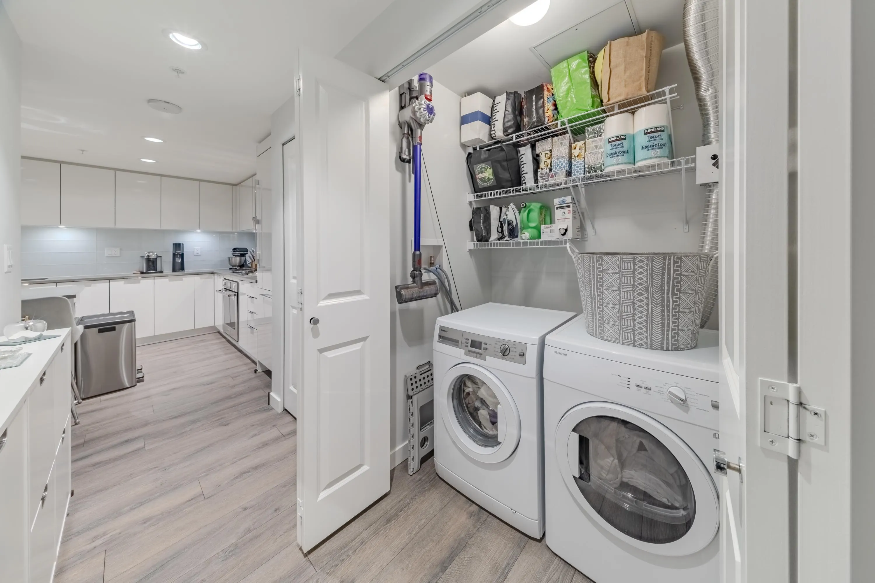 2388 Madison Avenue #2503