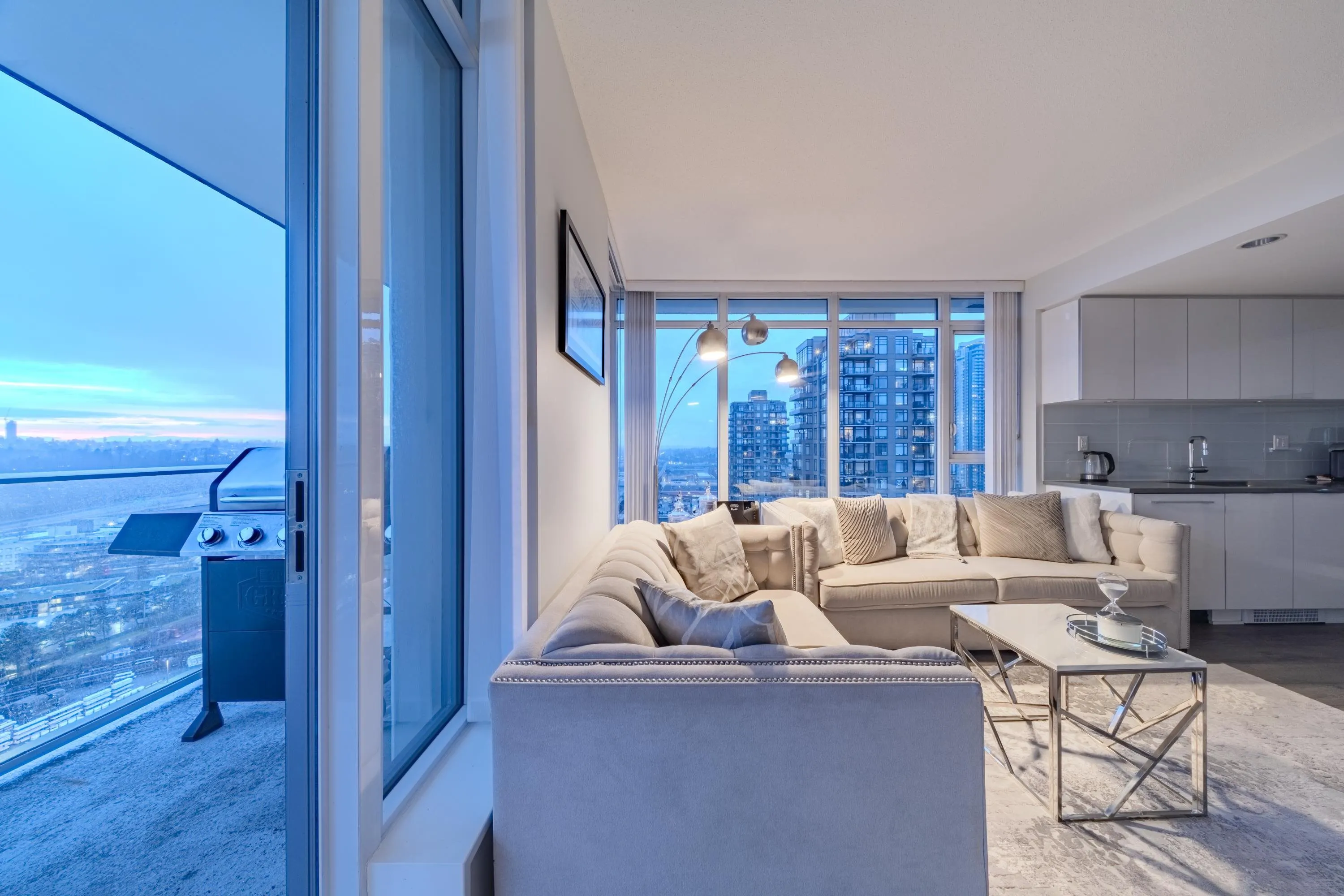 2388 Madison Avenue #2503