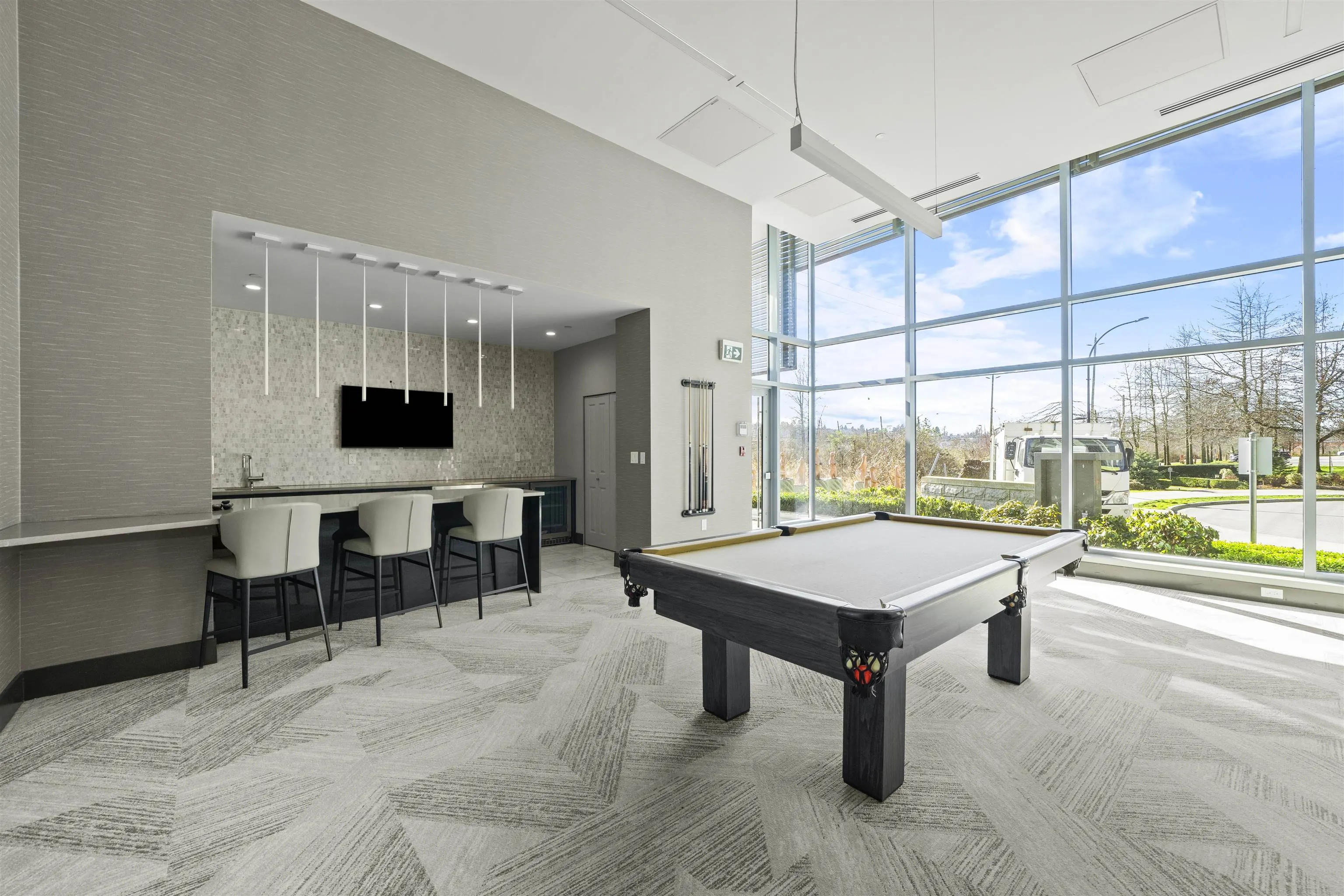 2388 Madison Avenue #2503