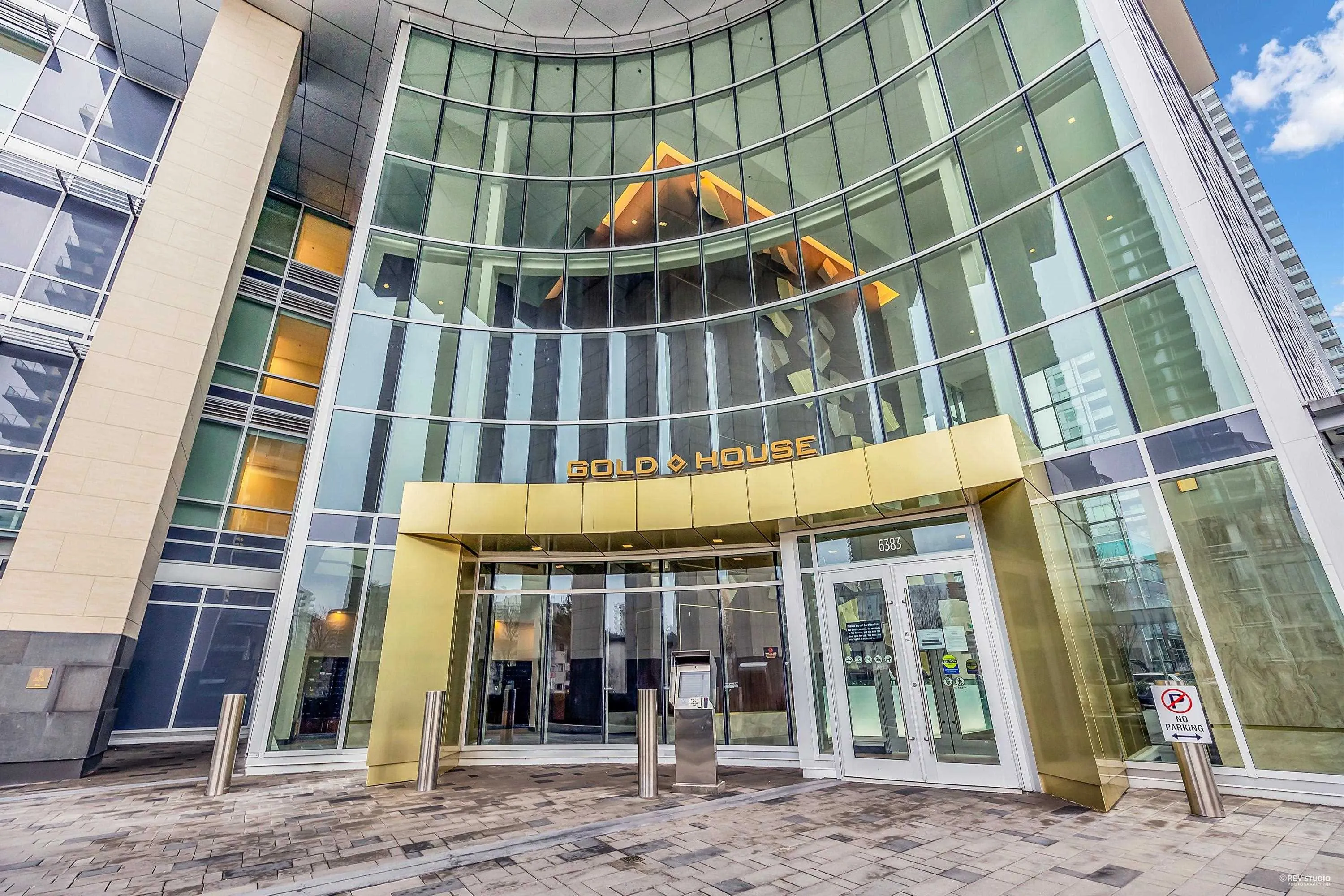 6383 Mckay Avenue #1104