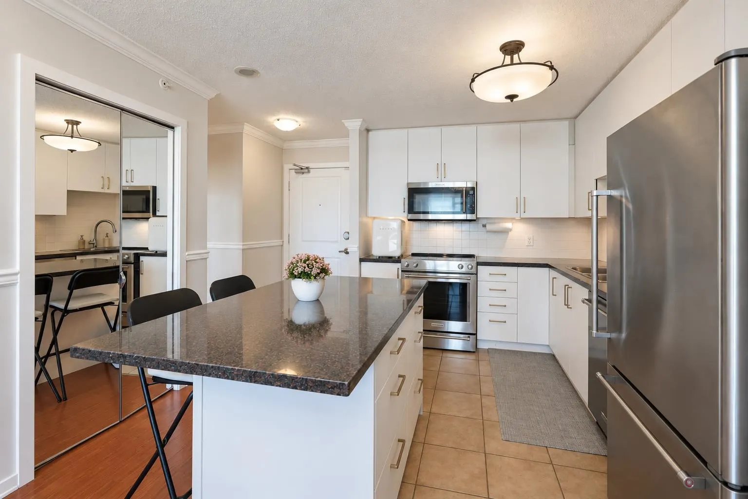 2138 Madison Avenue #1203