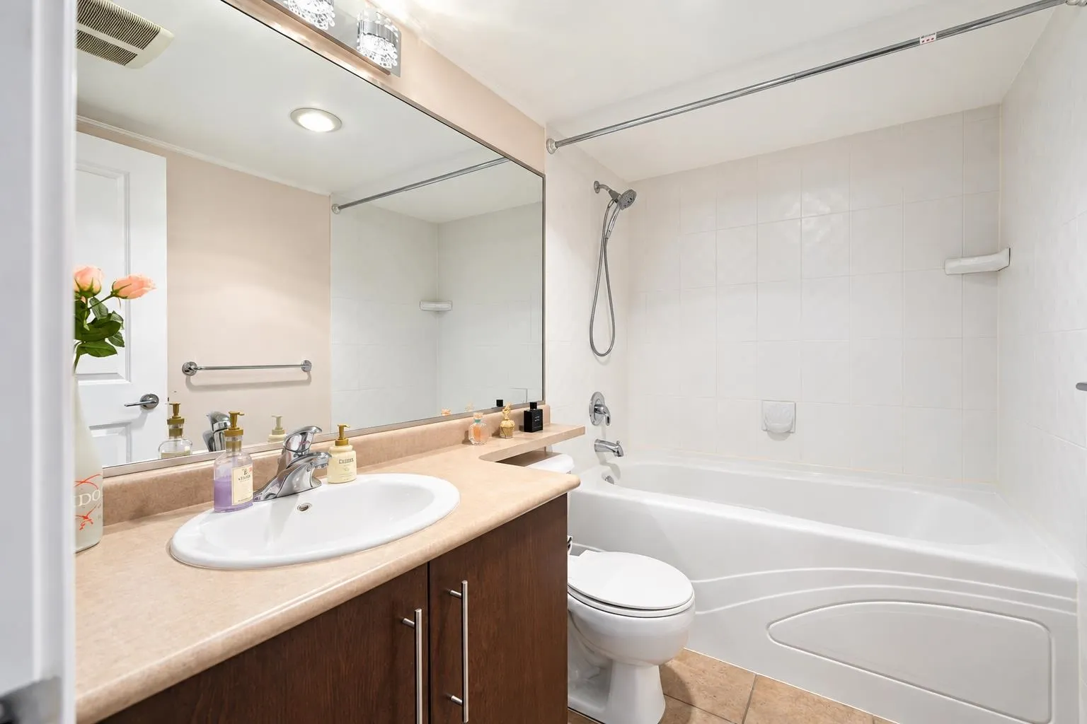 2138 Madison Avenue #1203