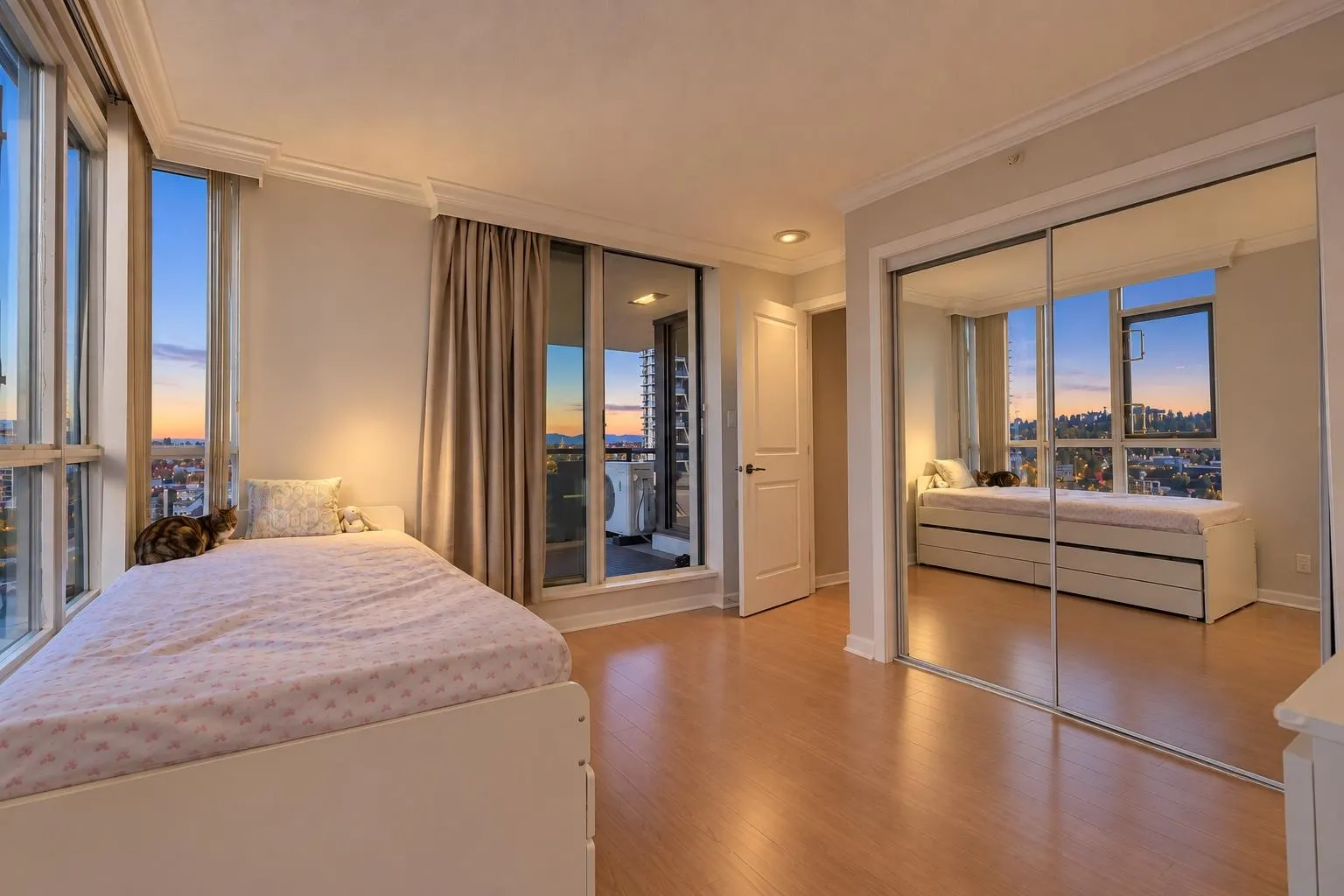 2138 Madison Avenue #1203
